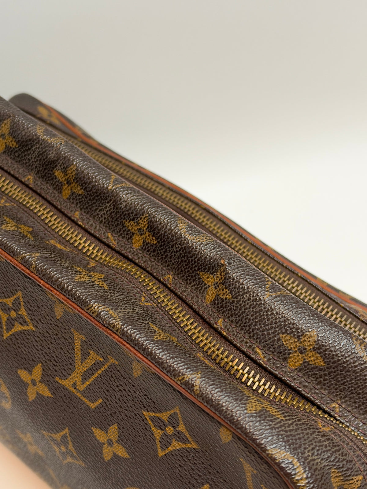 Louis Vuitton Nile