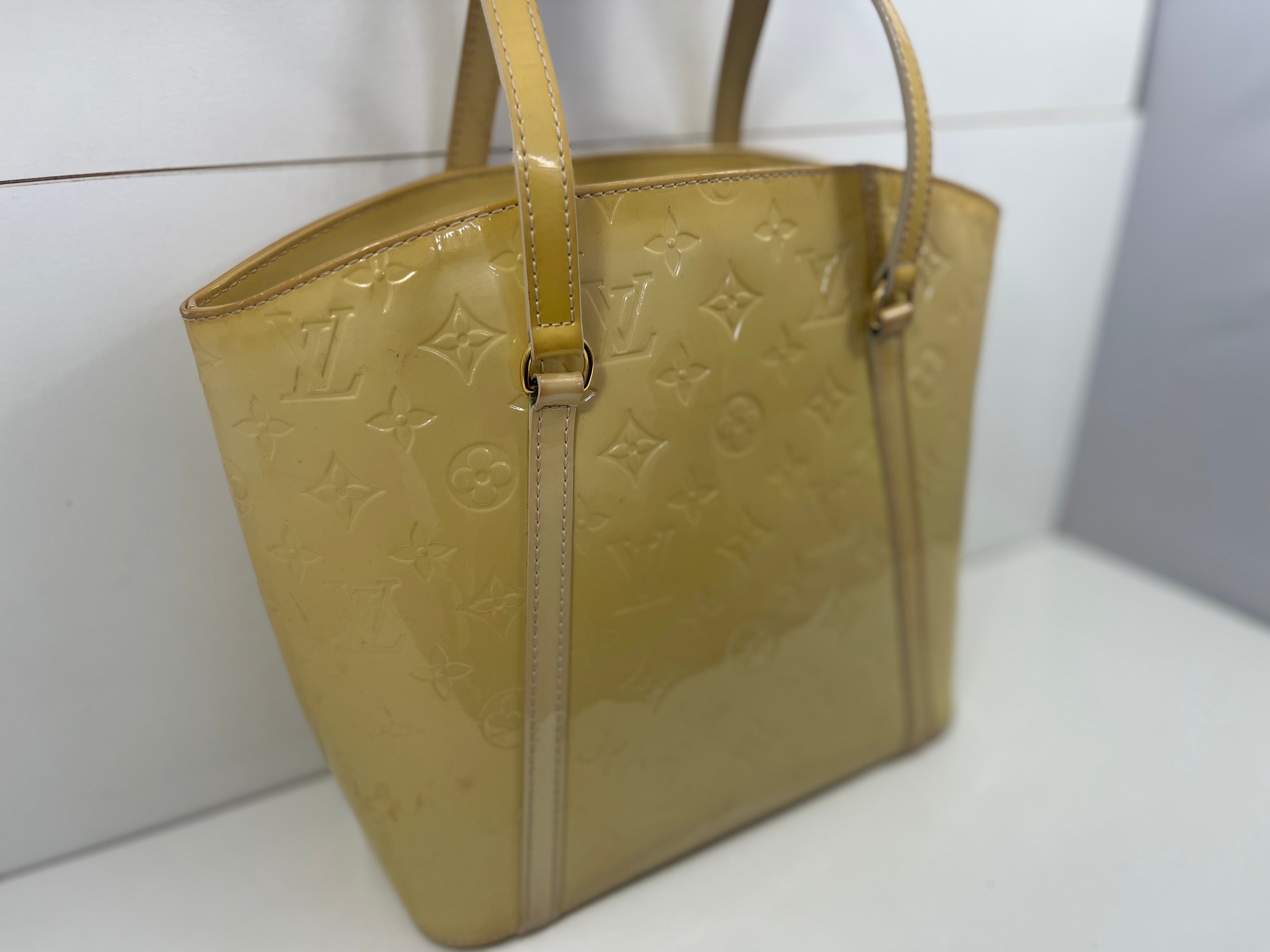 Louis Vuitton Vernis Bag