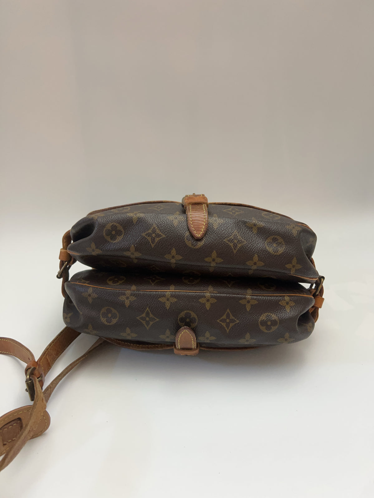 Vintage Louis Vuitton Bag ()