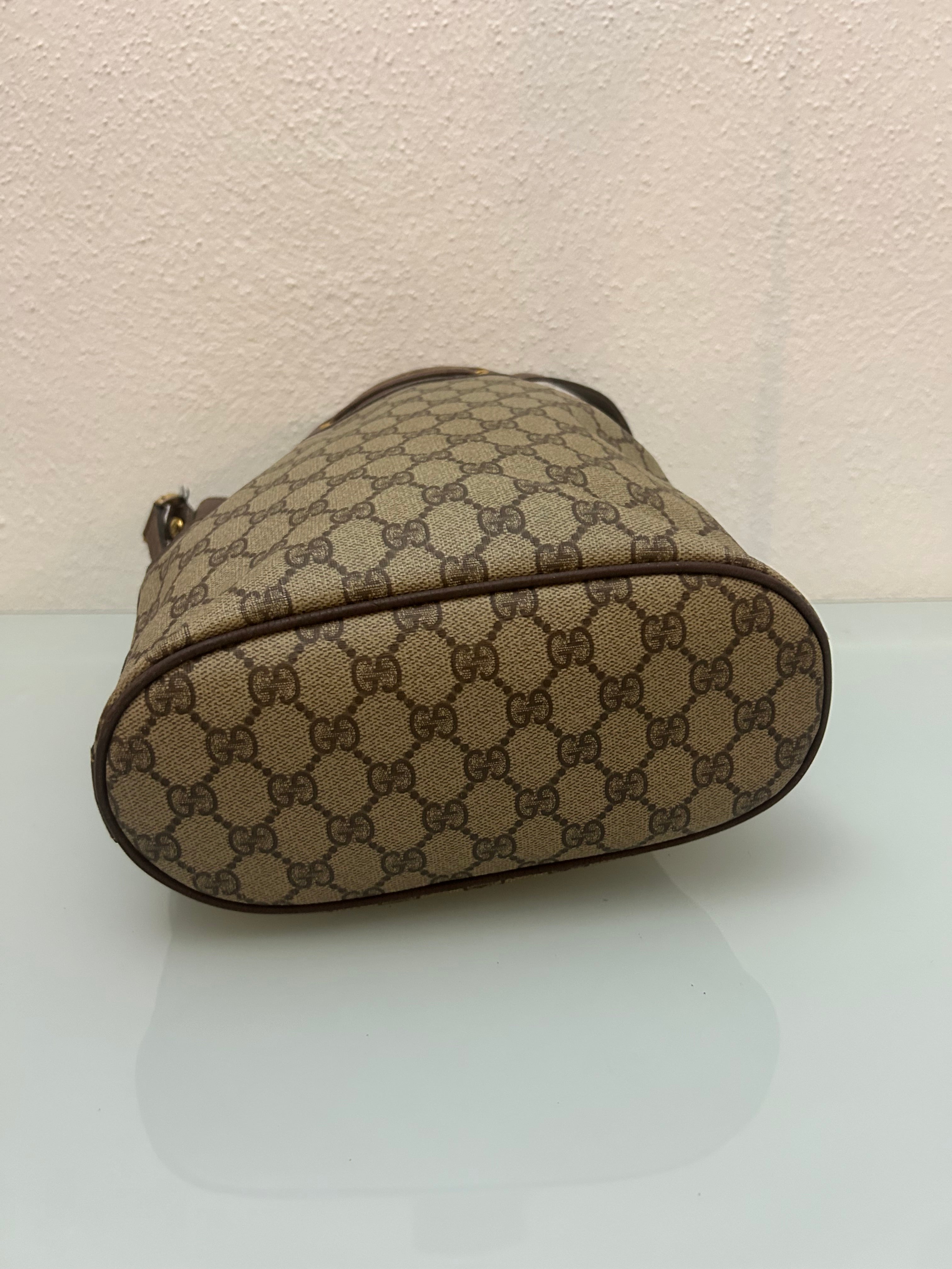 Gucci Bucket