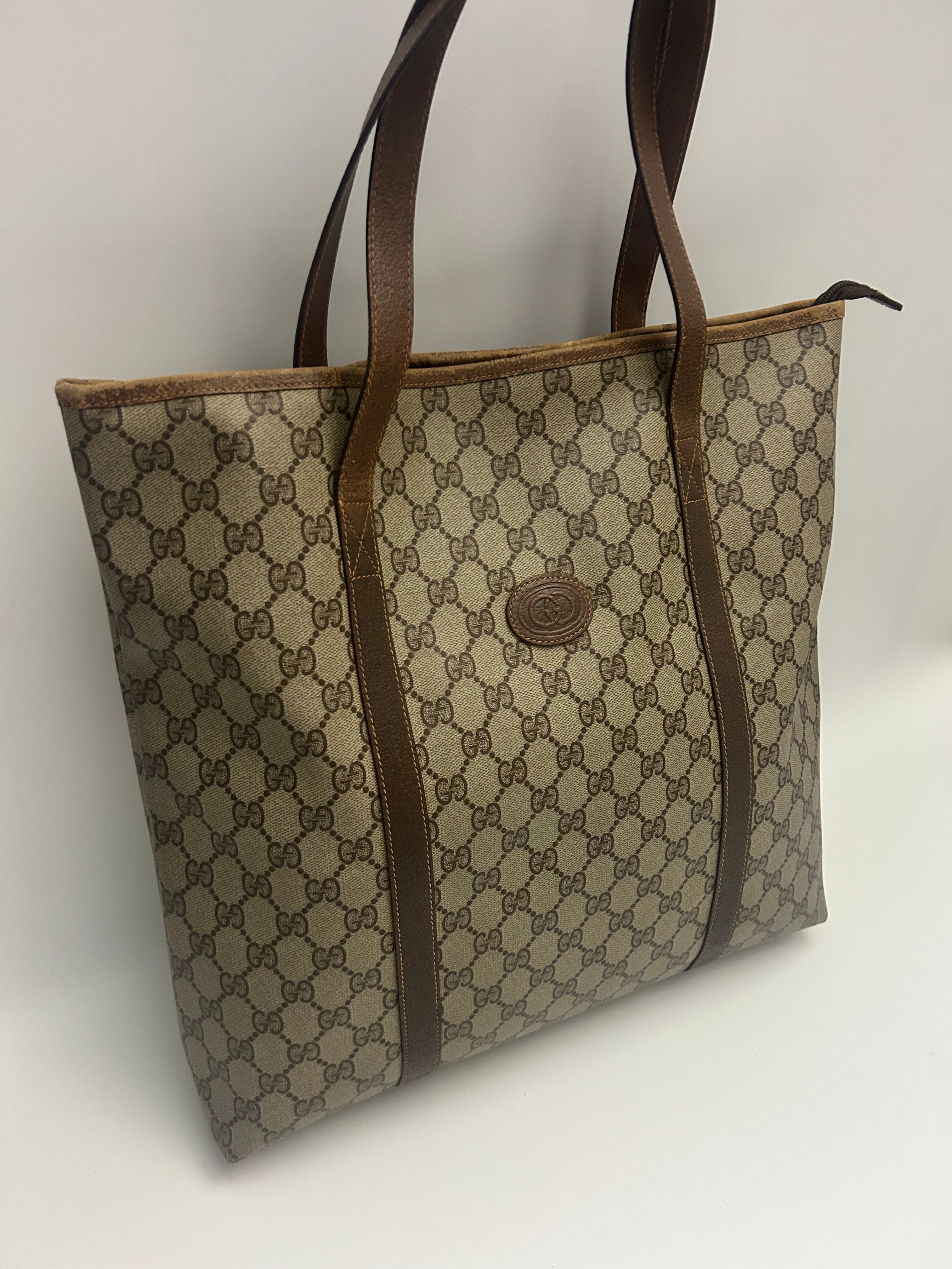 Gucci Shoulder Bag