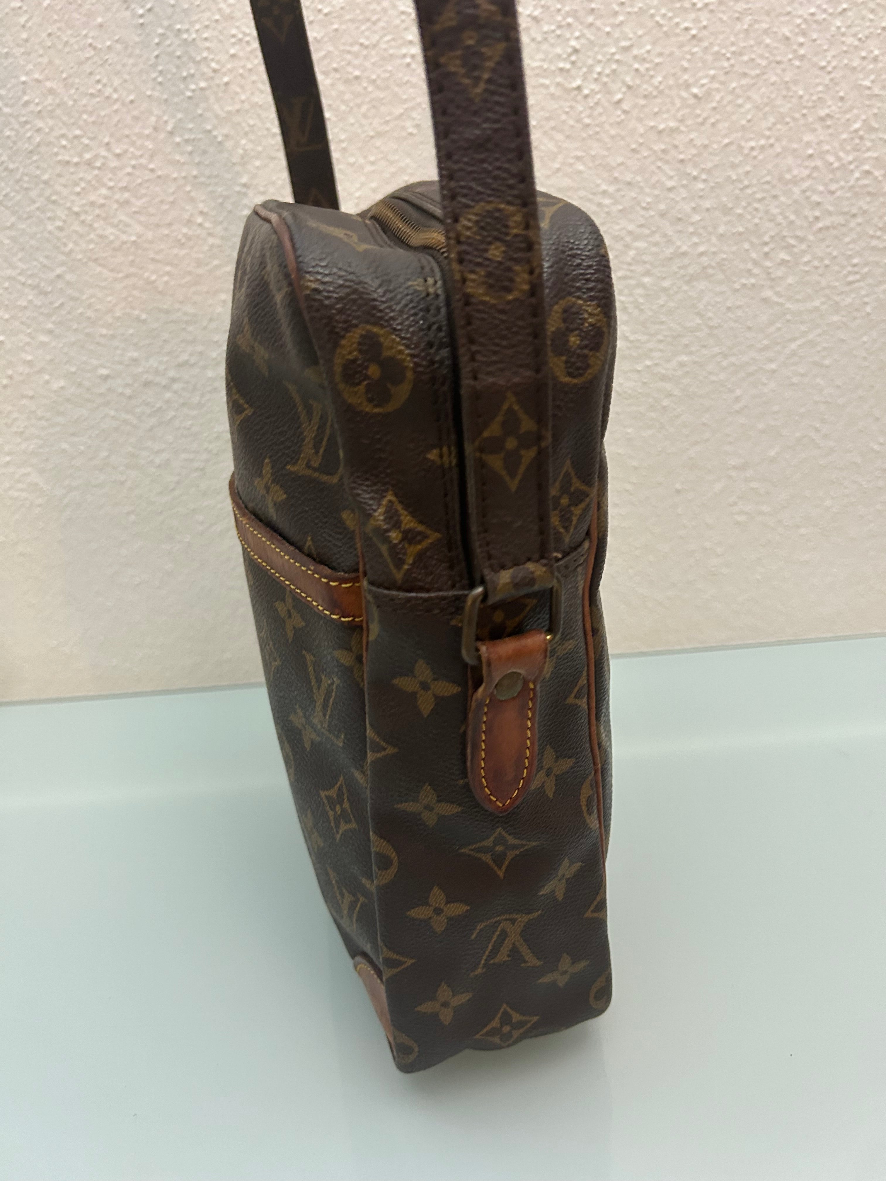 Louis Vuitton Danube GM