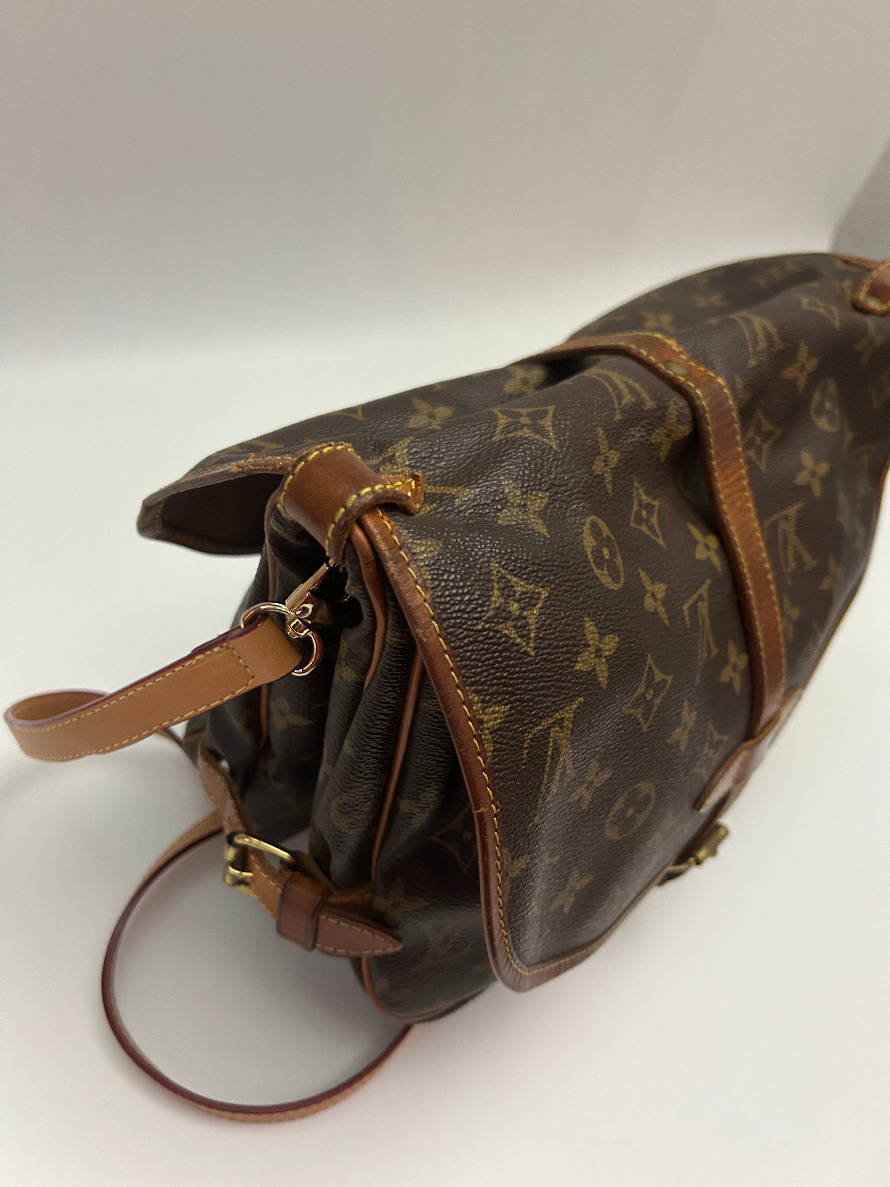 Louis Vuitton Saumur PM