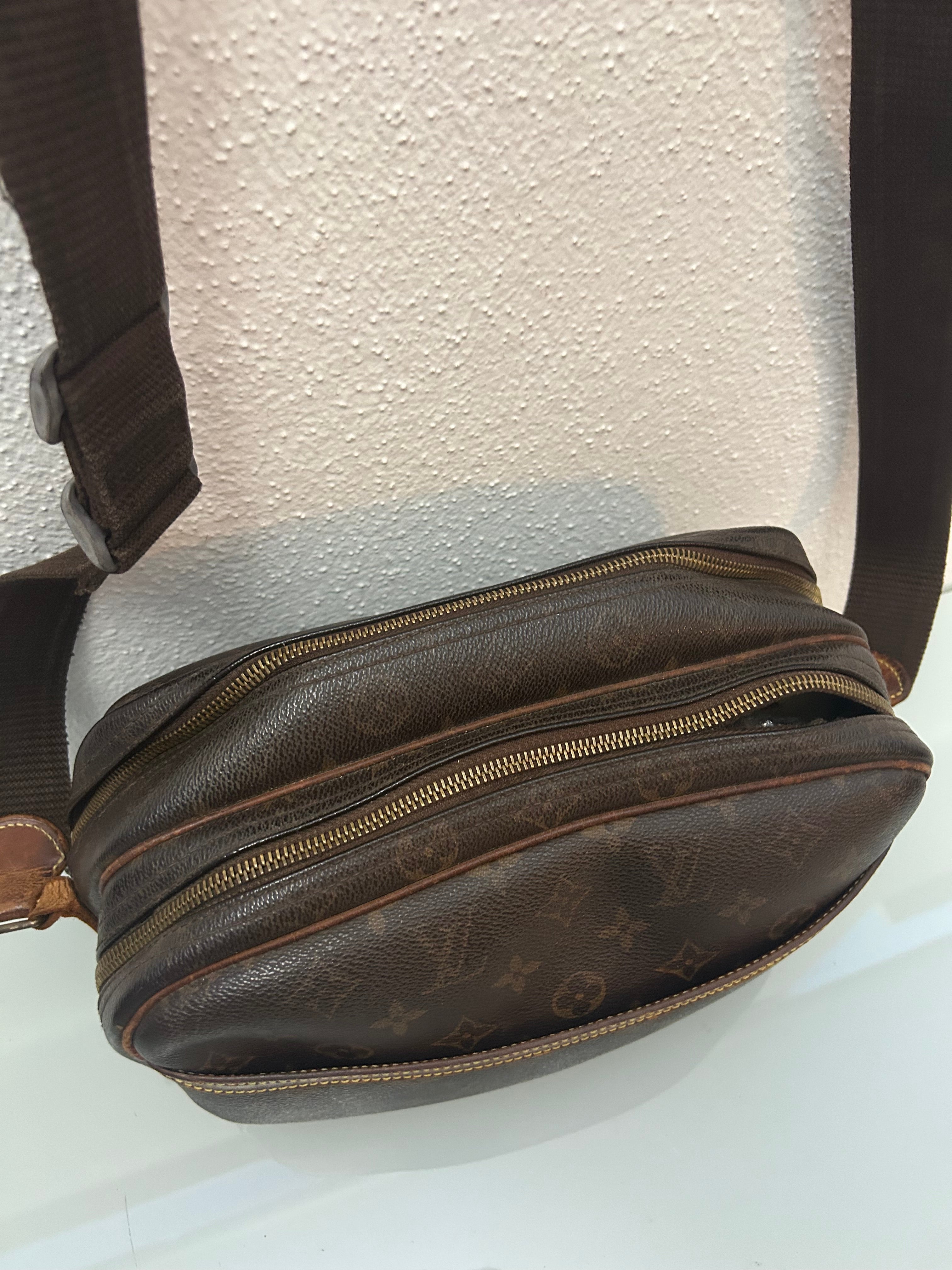 Louis Vuitton Reporter