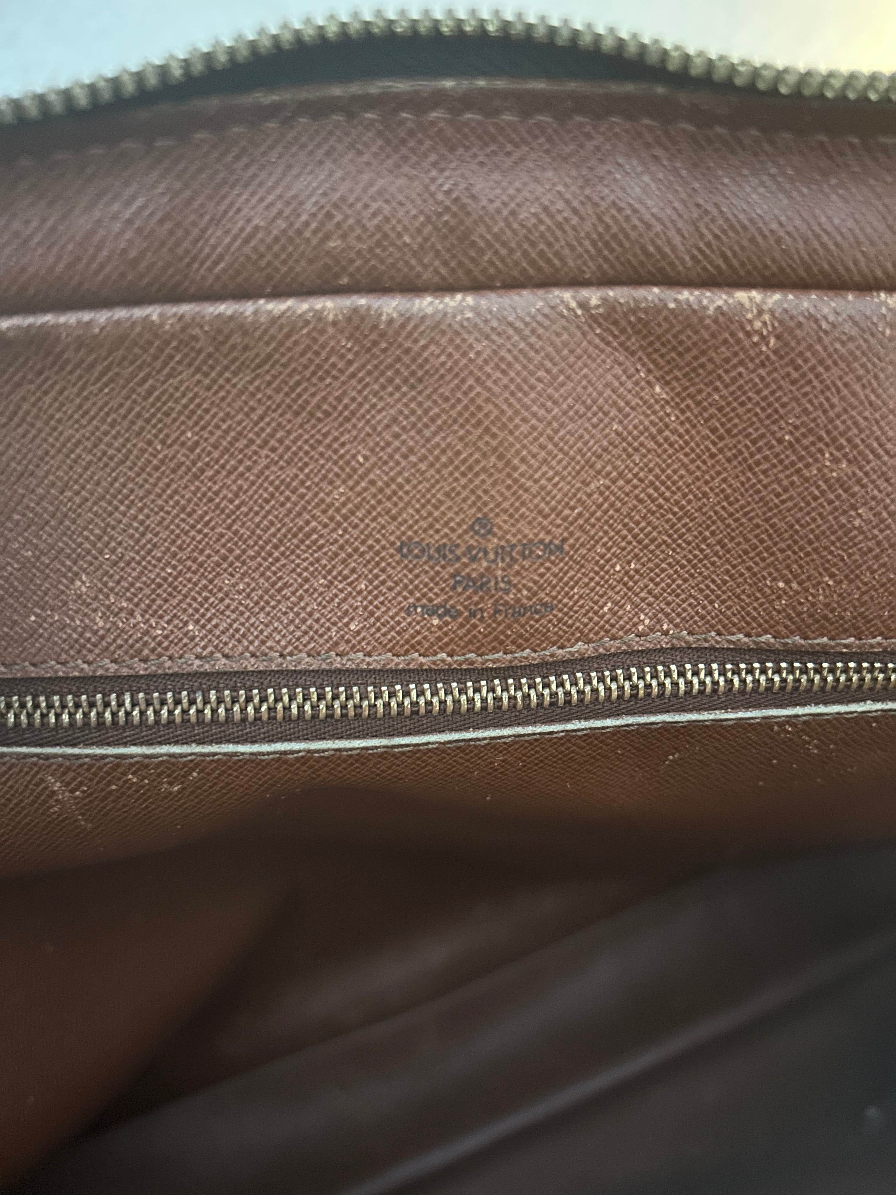 Louis Vuitton Porte Document