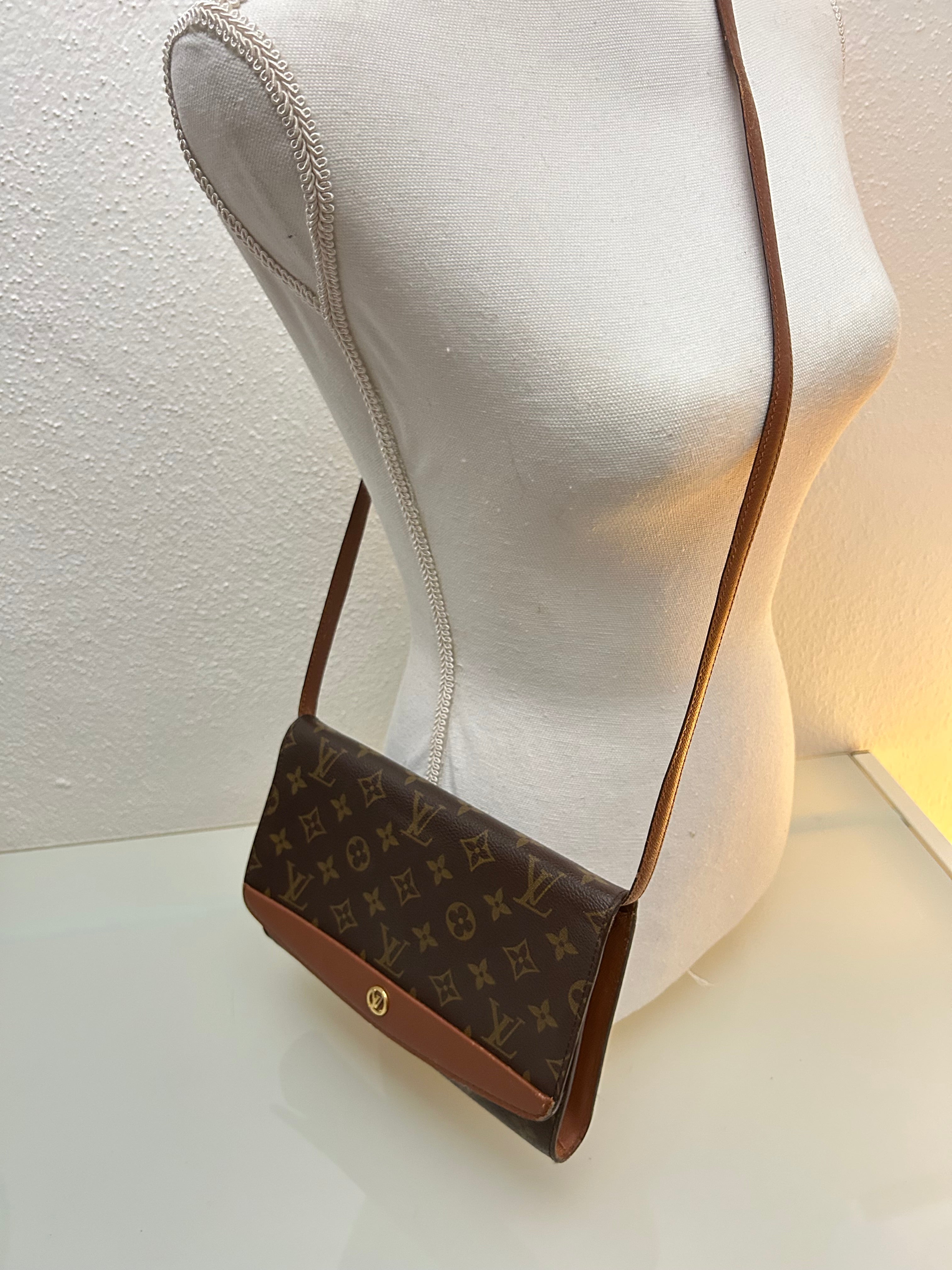 Louis Vuitton Crossbody