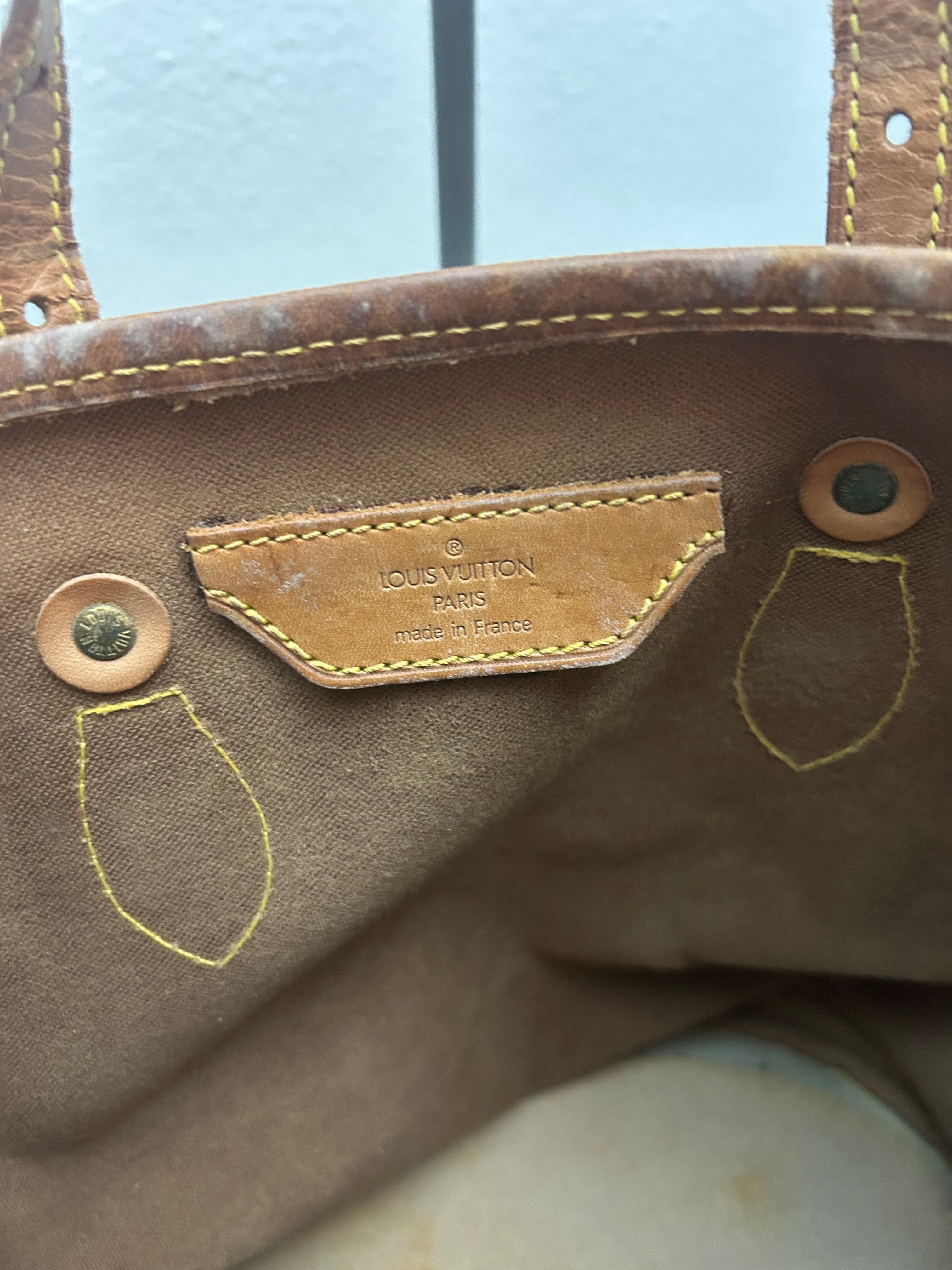 Louis Vuitton Marais
