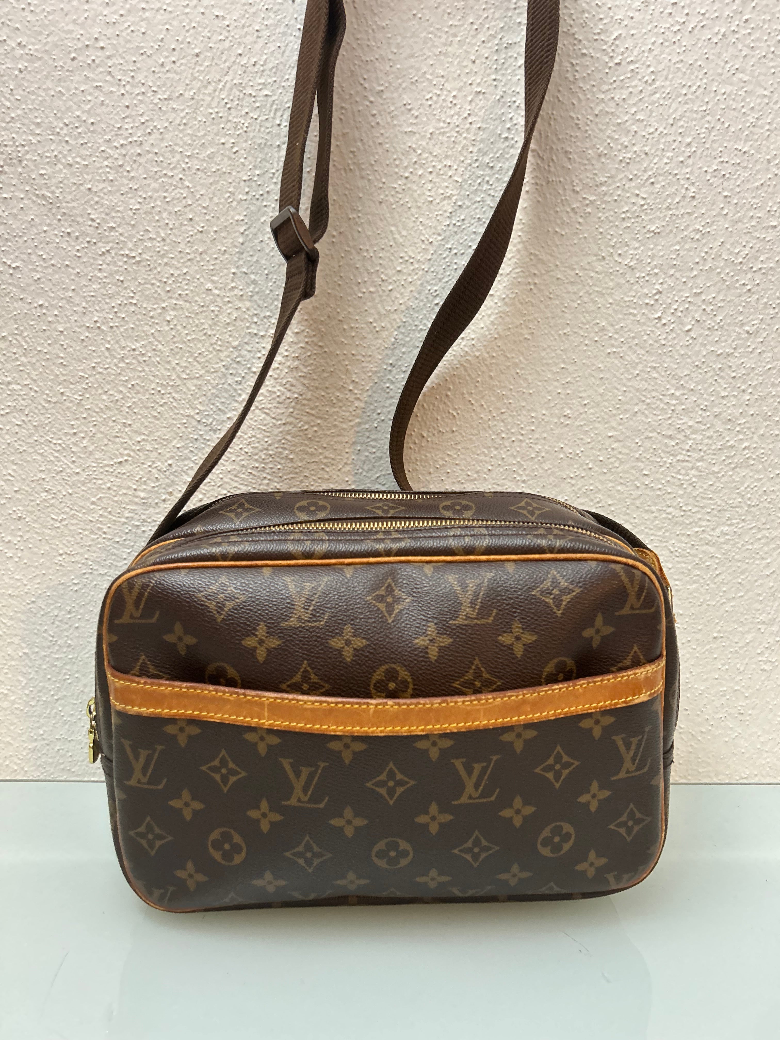 Louis Vuitton Reporter MM