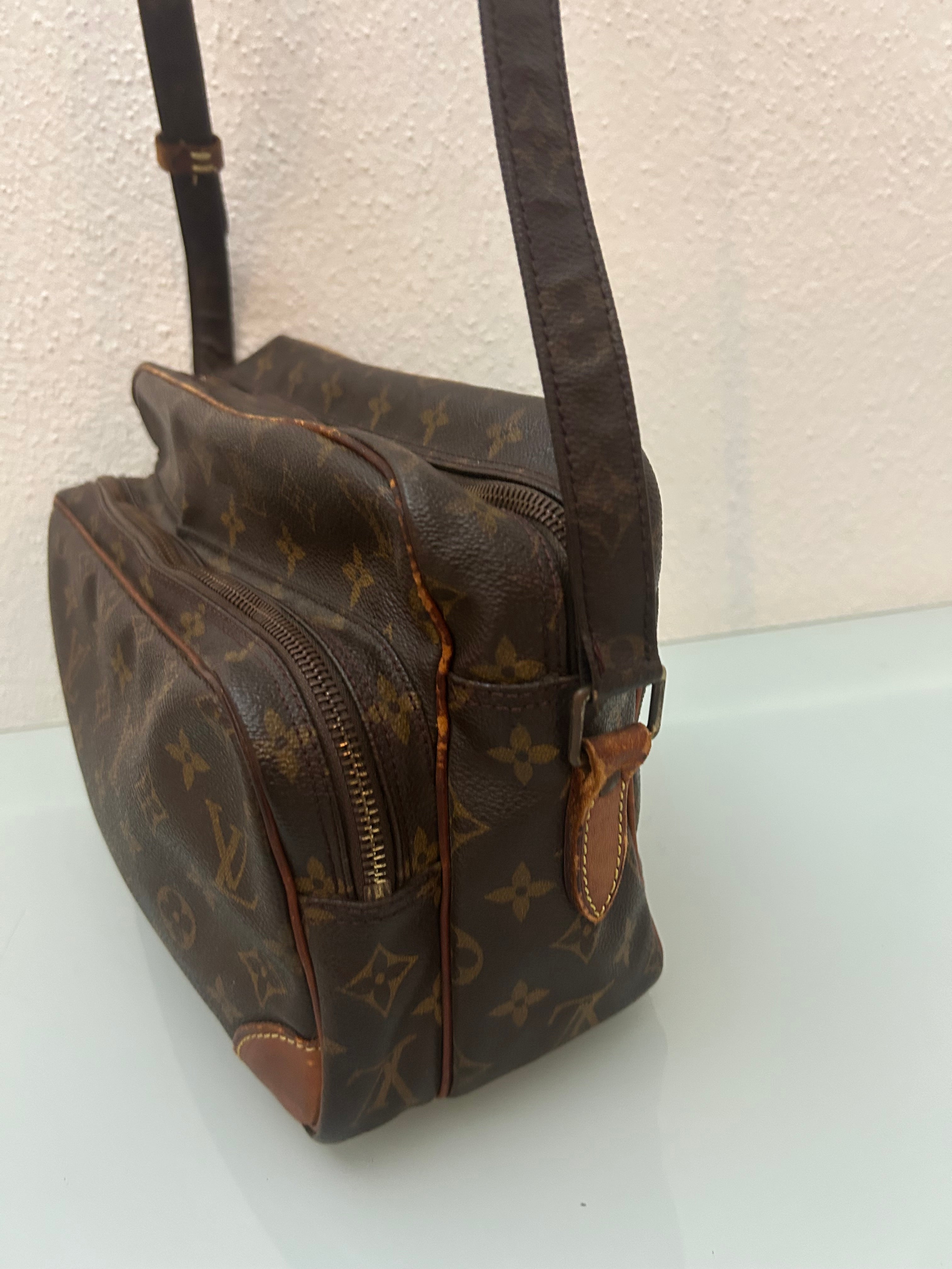 Louis Vuitton Nile