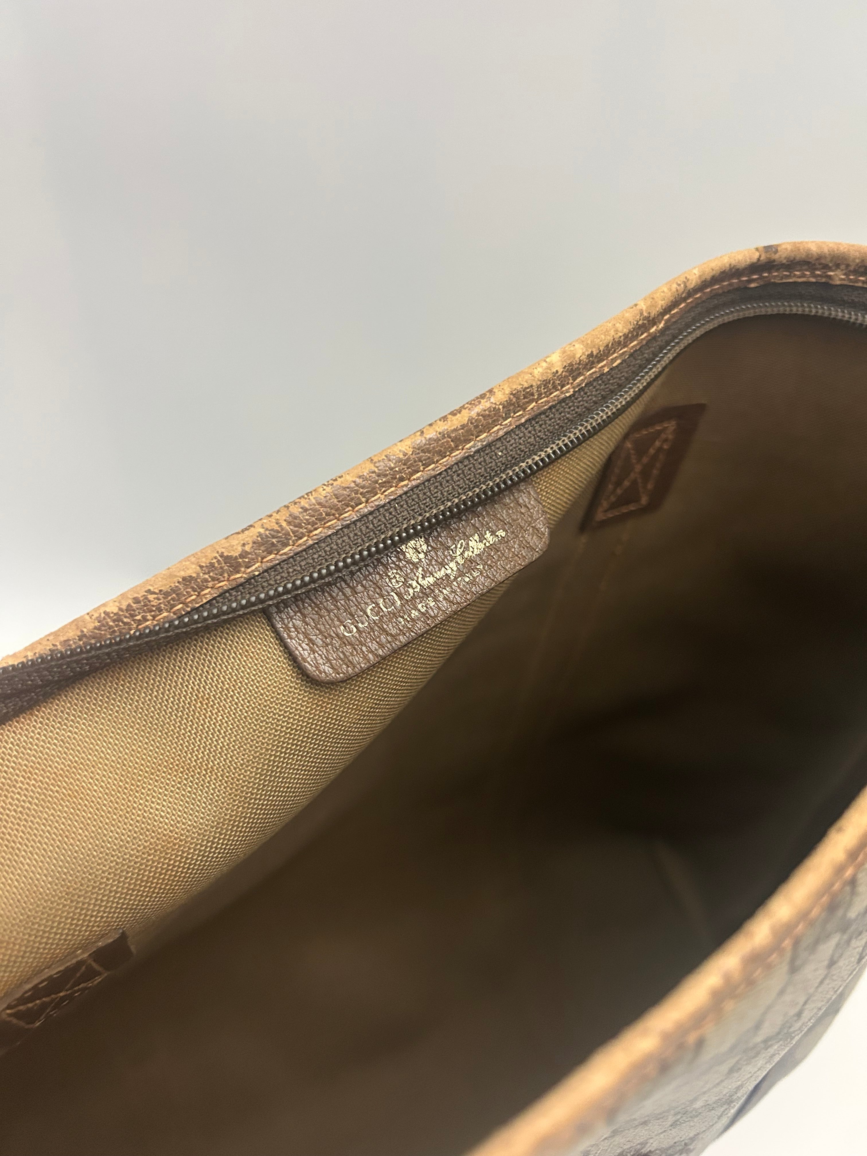 Gucci Shoulder Bag