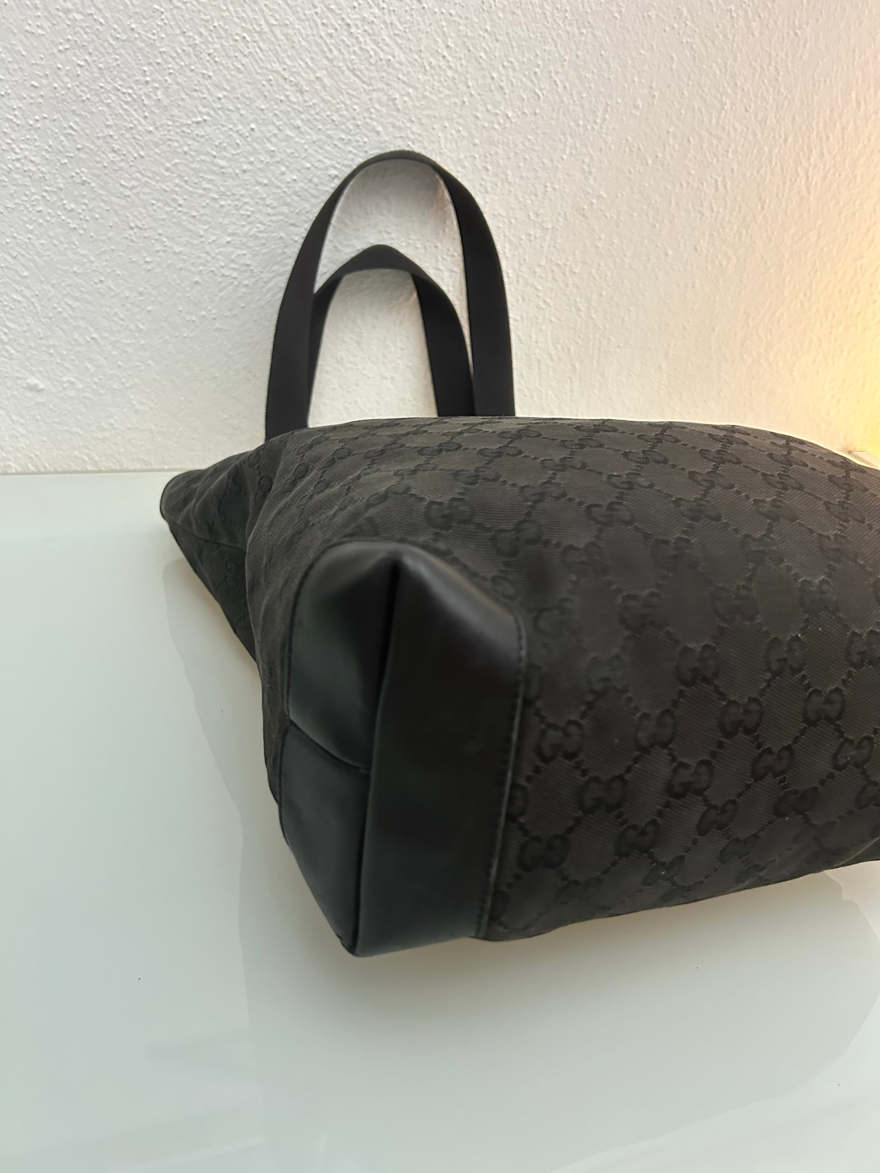 Gucci Black Shoulder Bag