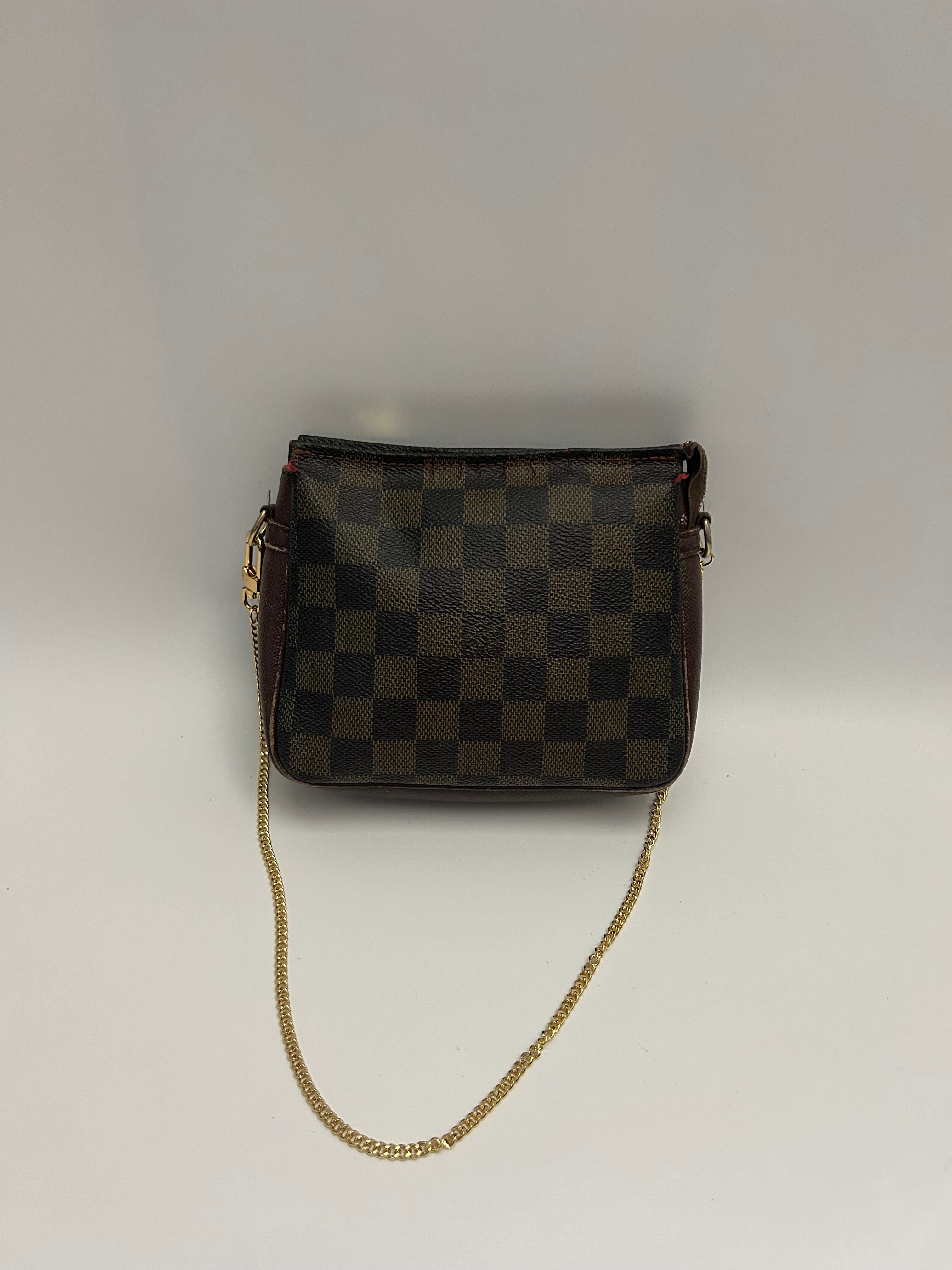 Louis Vuitton Damier Shoulder Bag