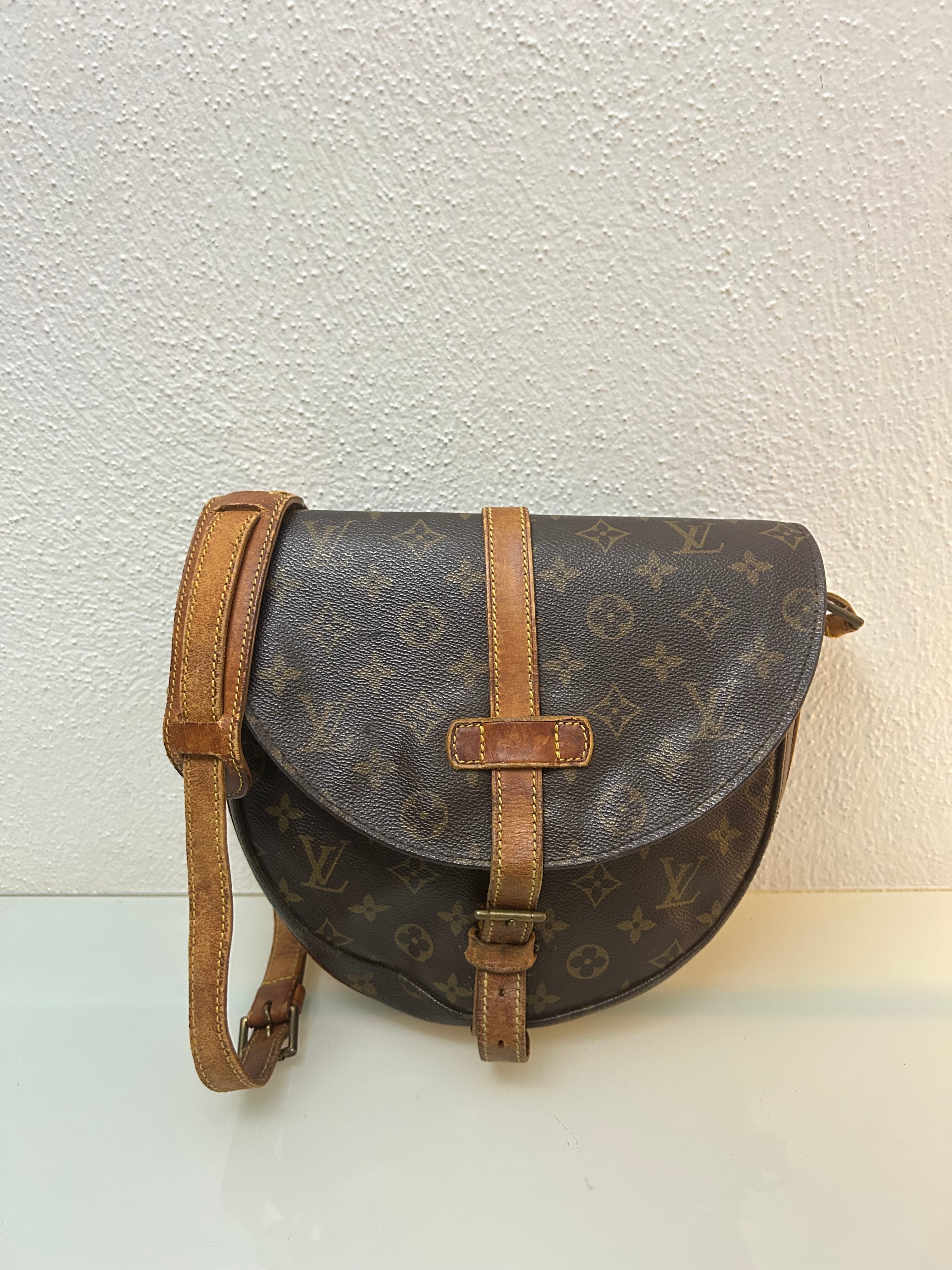 Louis Vuitton Chantilly
