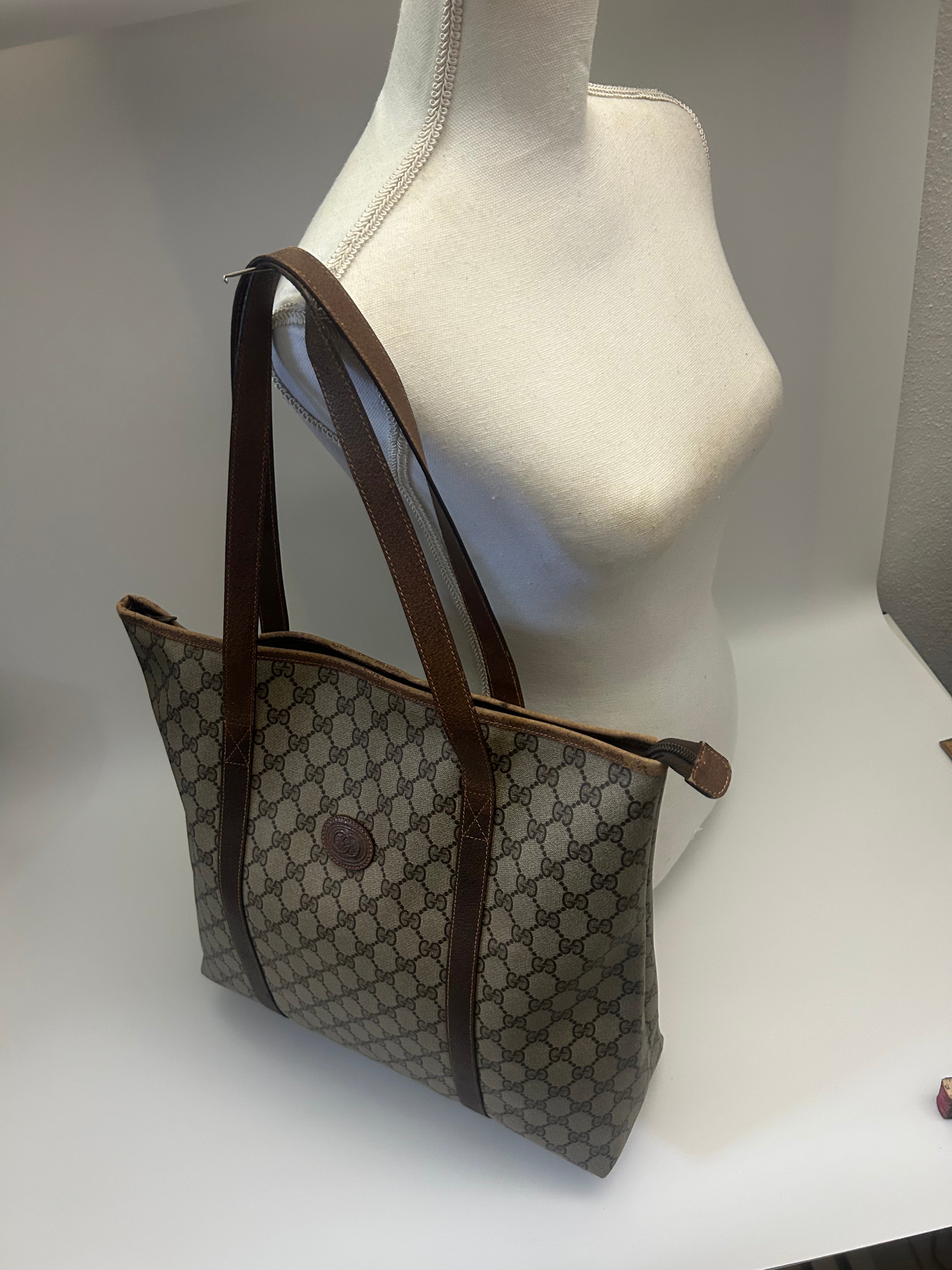 Gucci Shoulder Bag