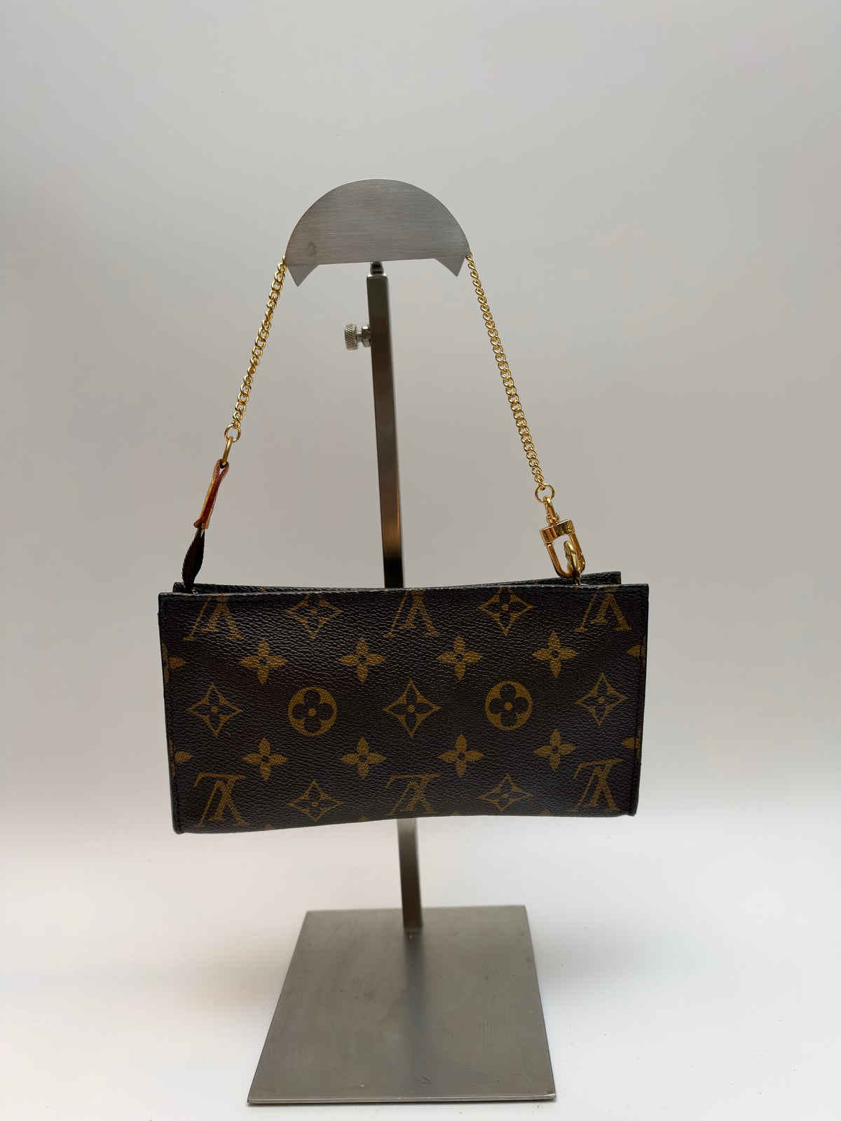 Louis Vuitton Pochette