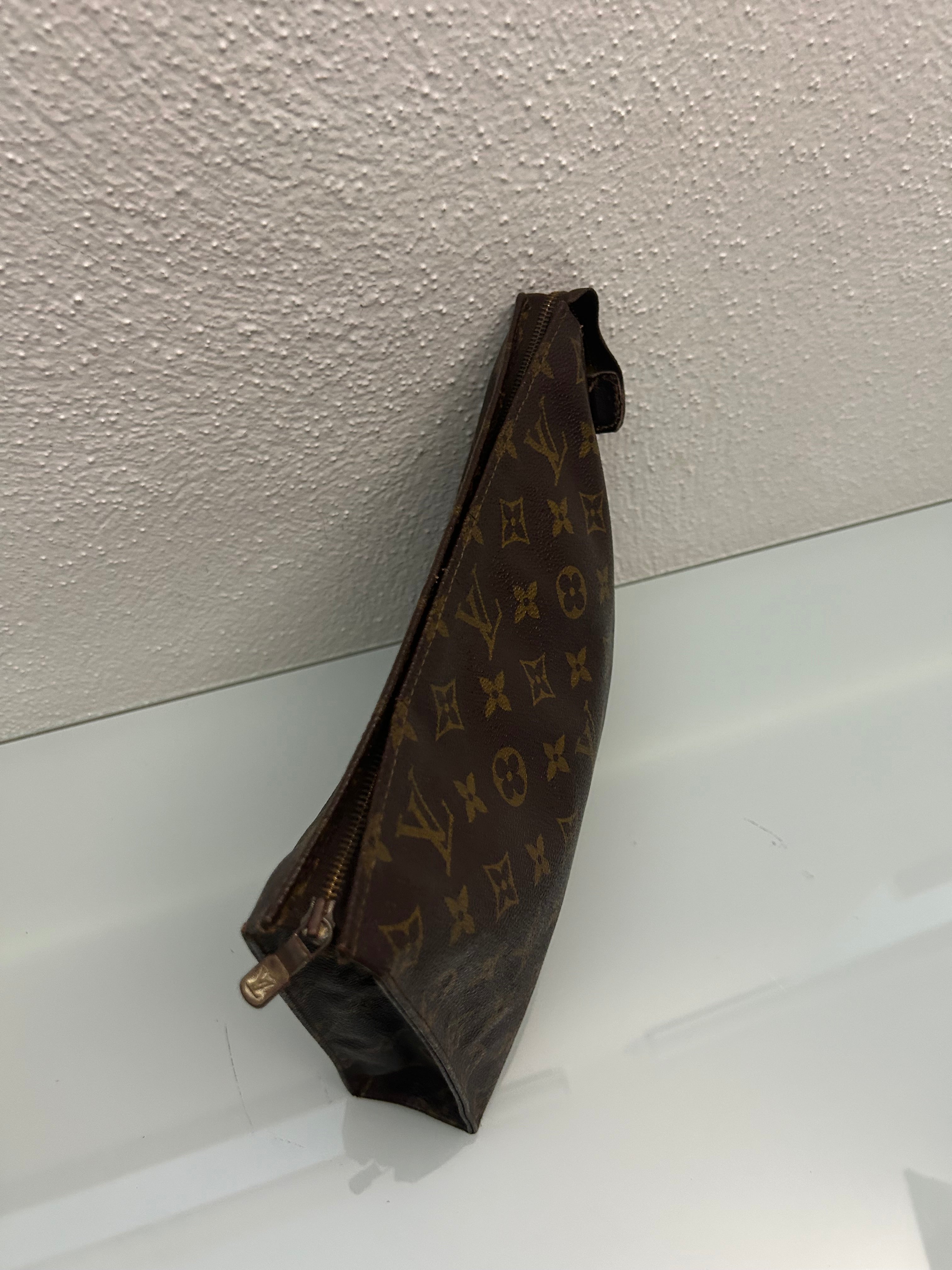 Louis Vuitton Clutch