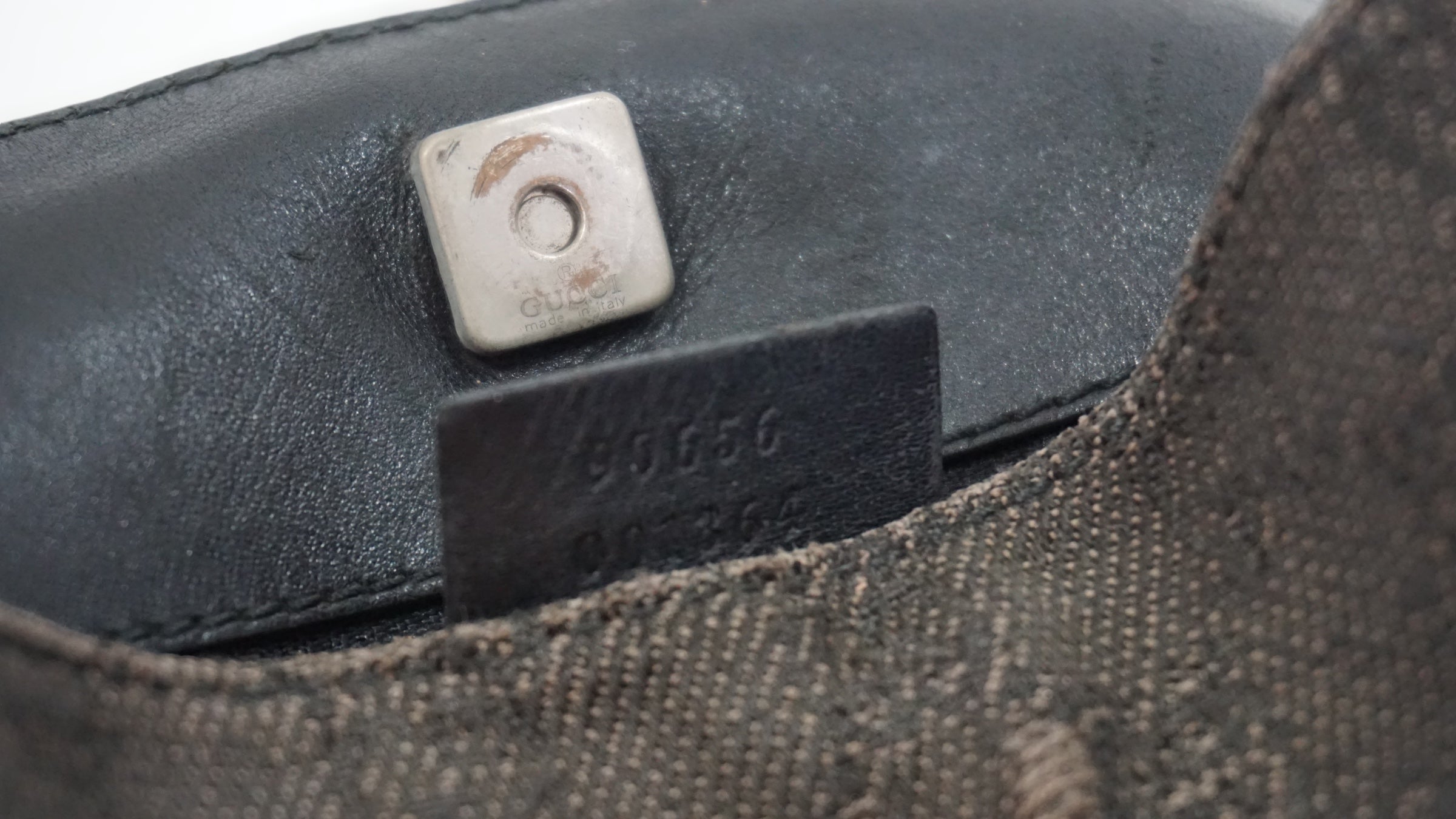 Gucci Messenger