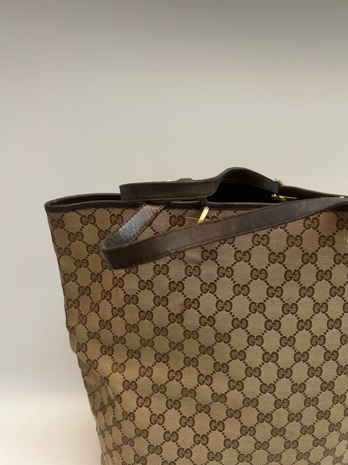 Gucci Bucket