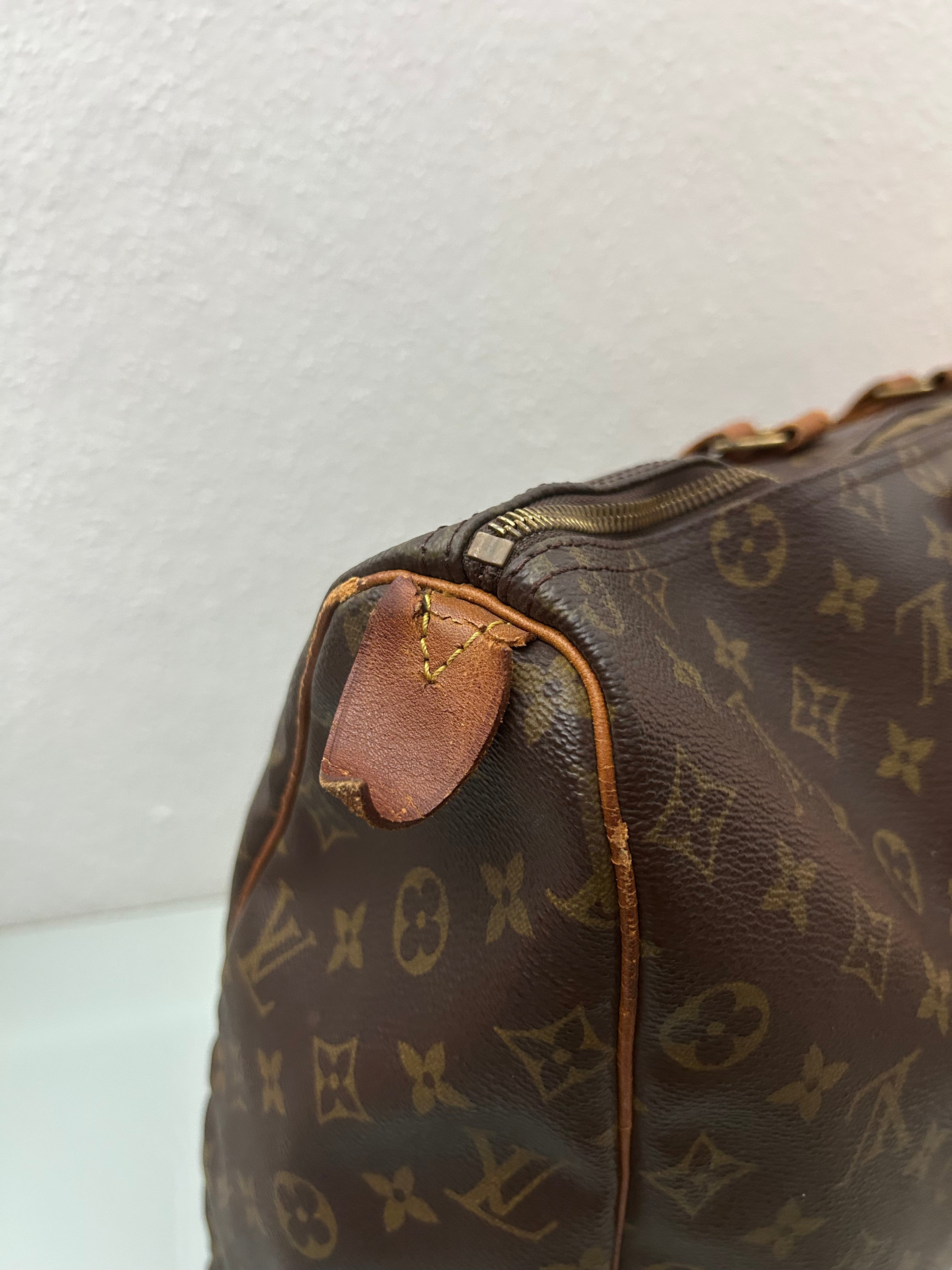 Louis Vuitton Shoulder bag