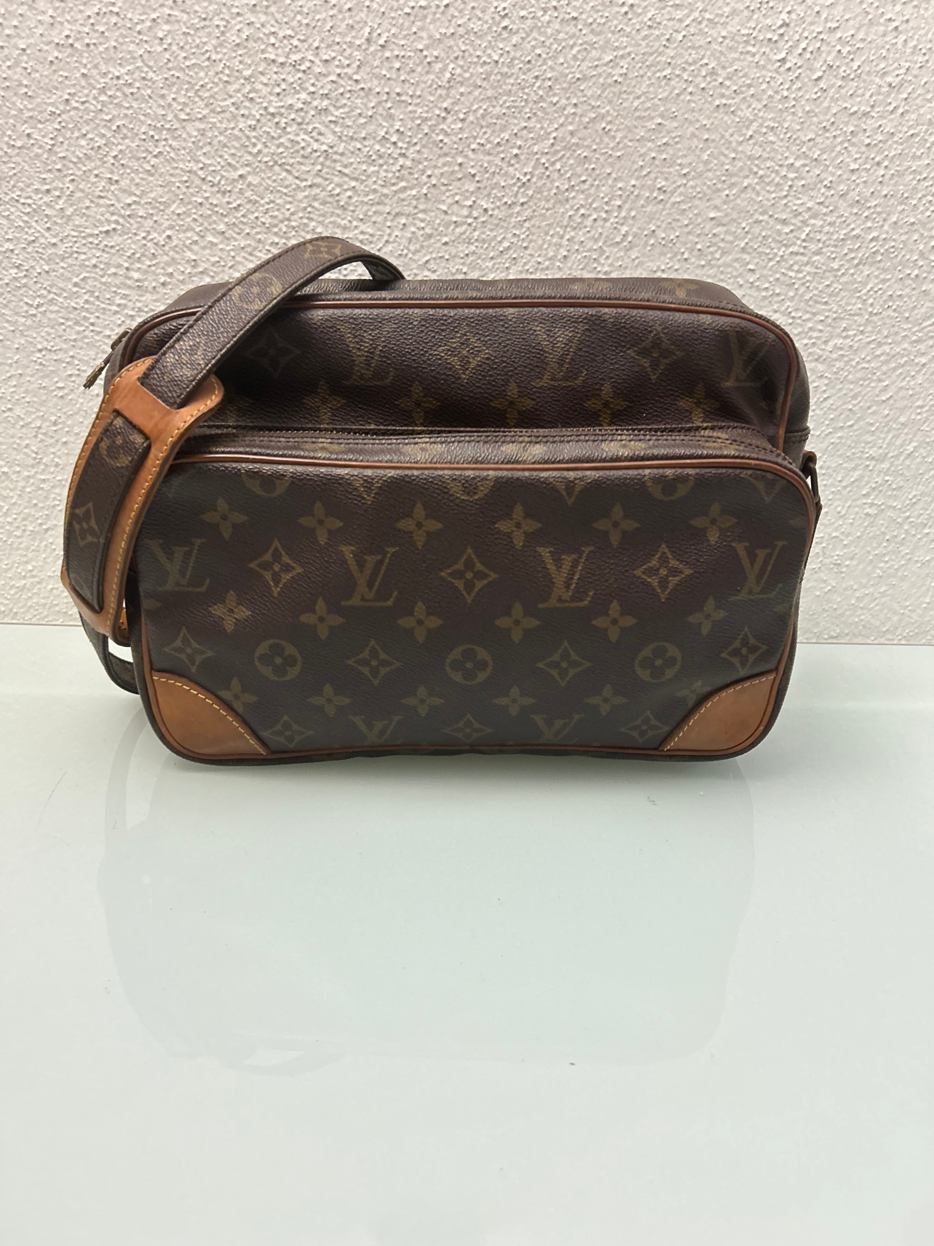 Louis Vuitton Nile