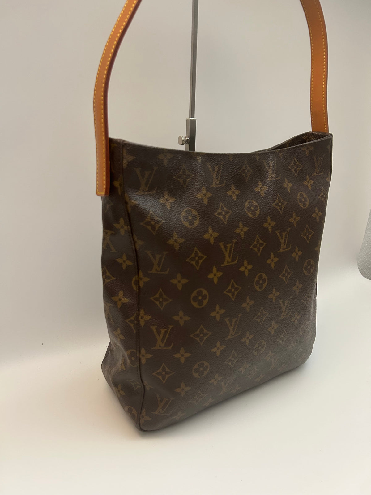 Louis Vuitton Looping