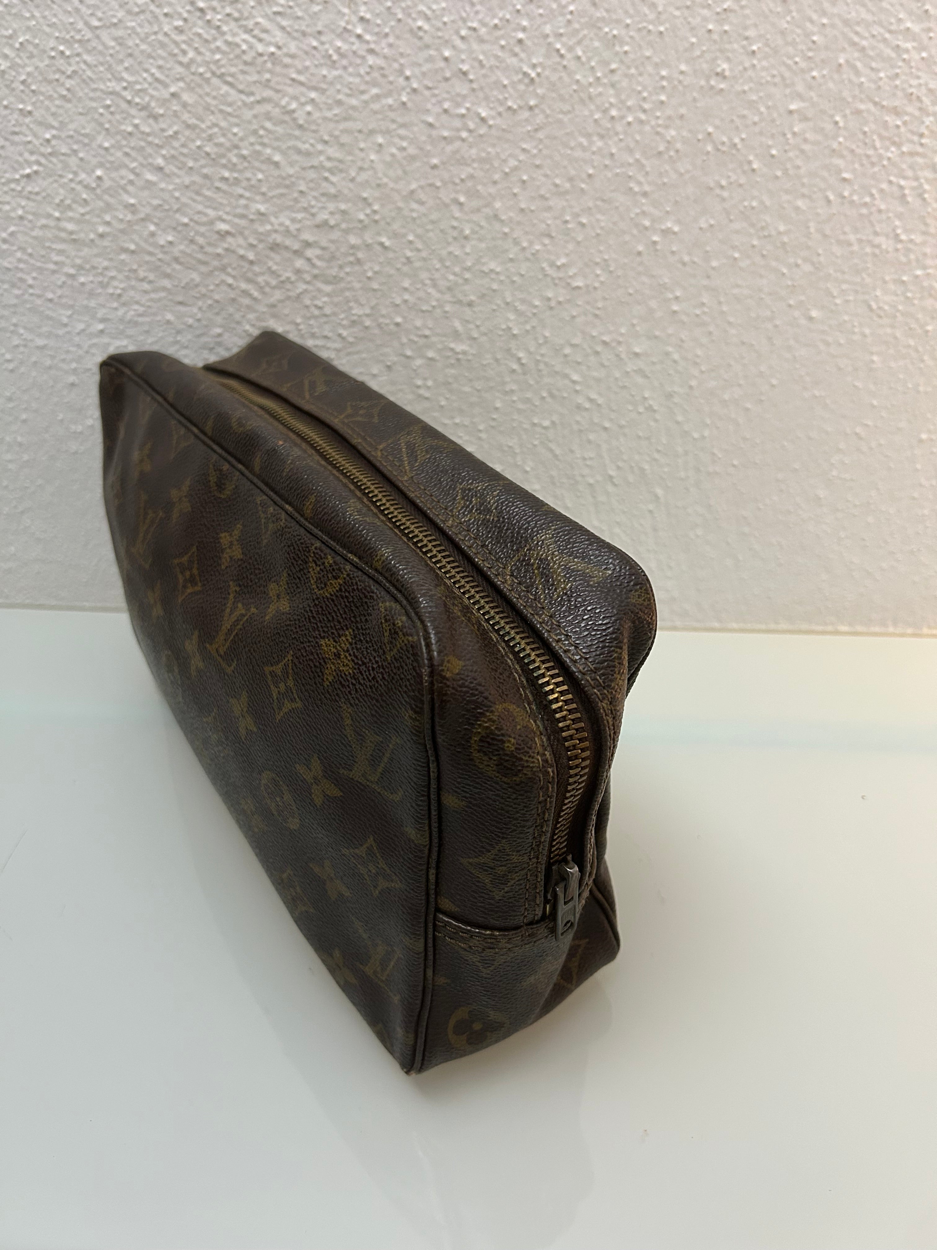 Louis Vuitton Clutch