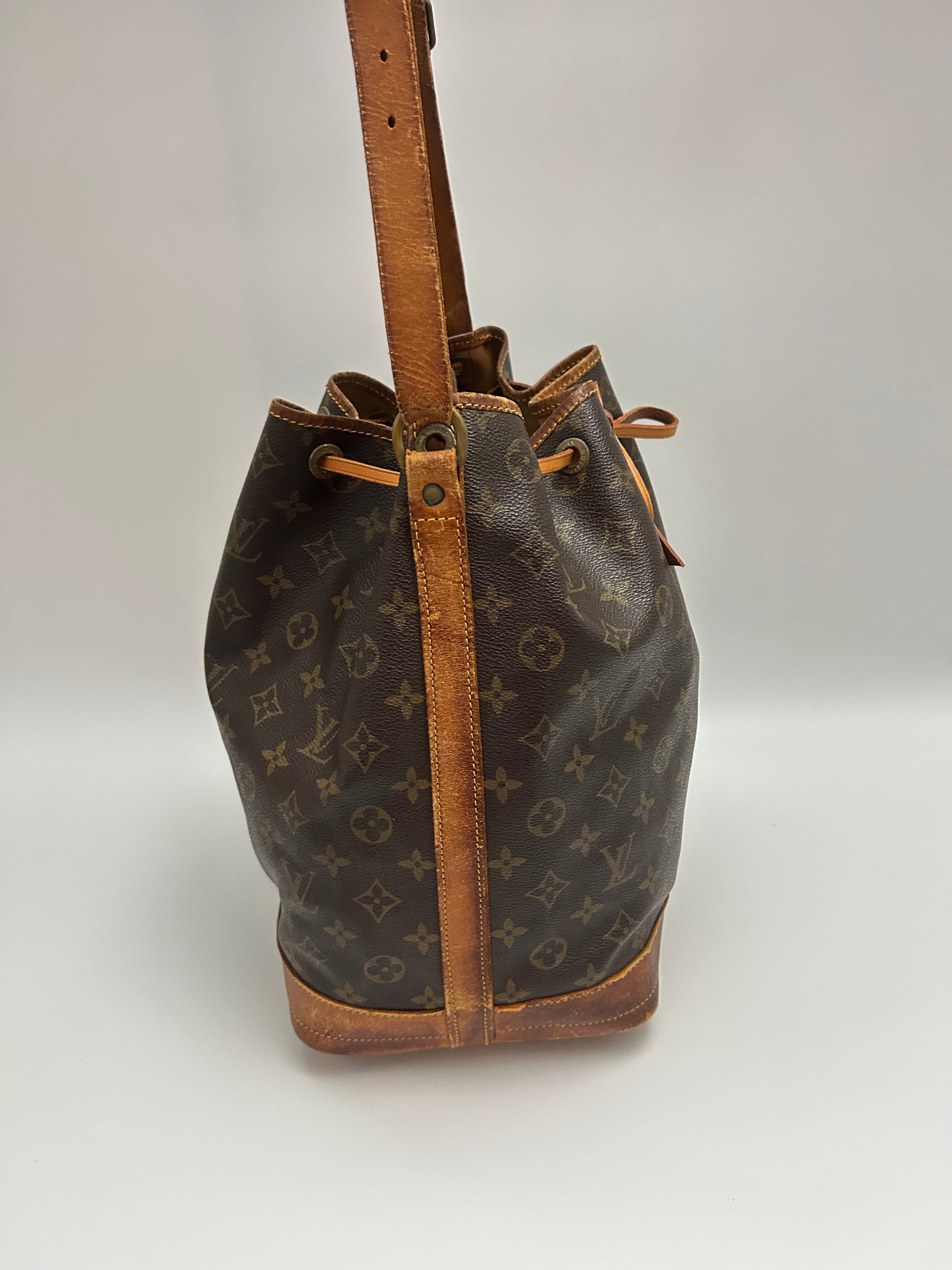 Louis Vuitton Noah