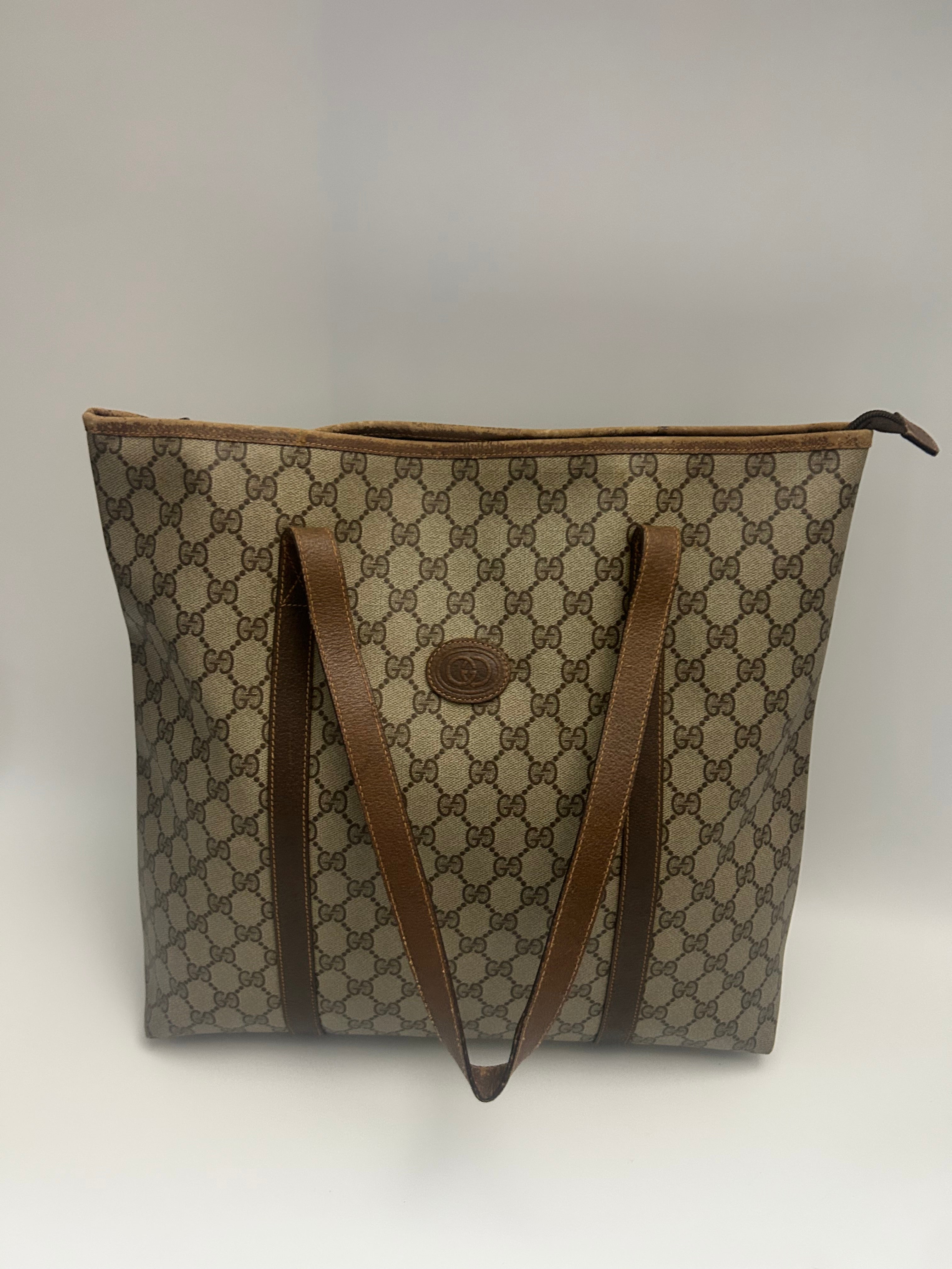 Gucci Shoulder Bag
