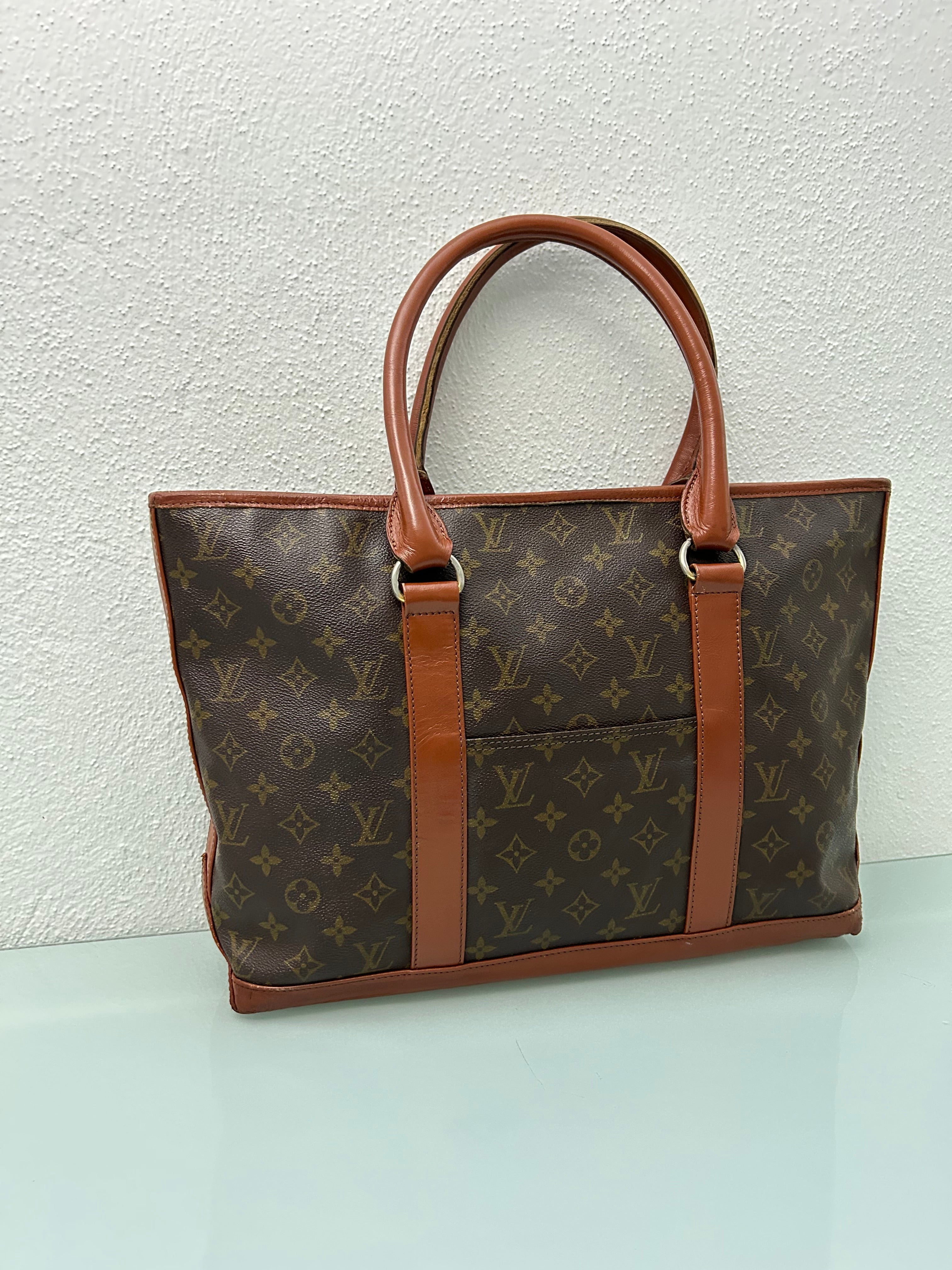 Louis Vuitton Weekend PM