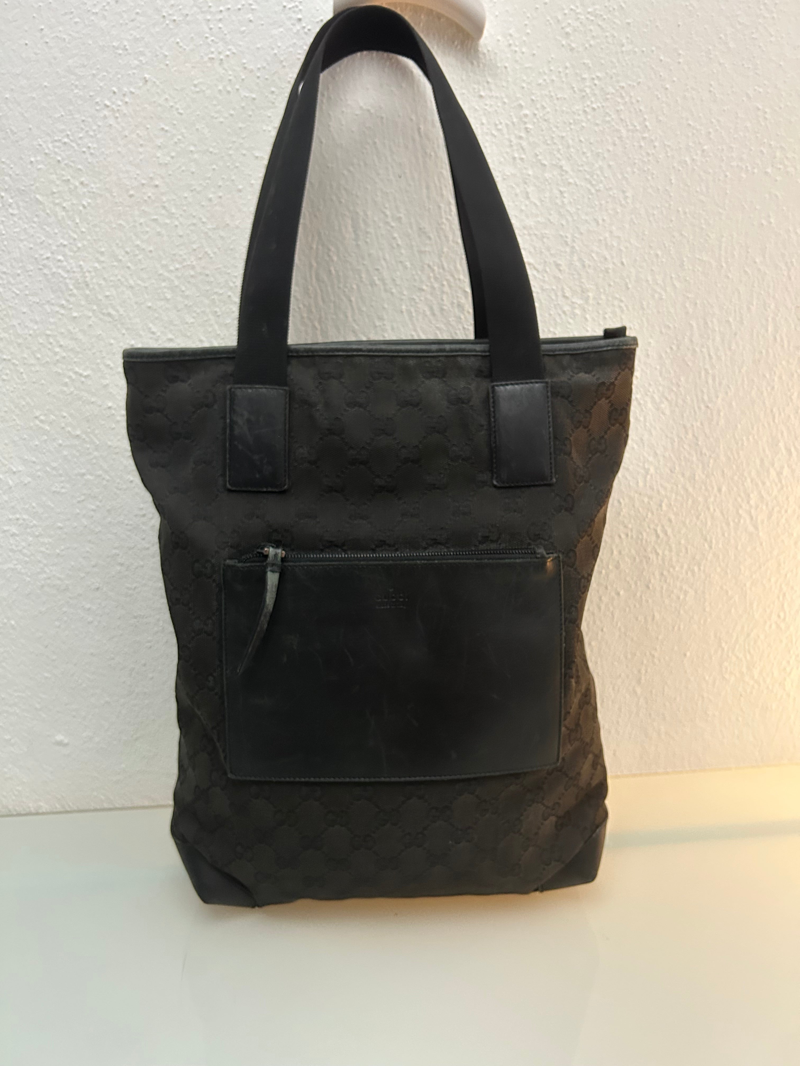 Gucci Black Shoulder Bag