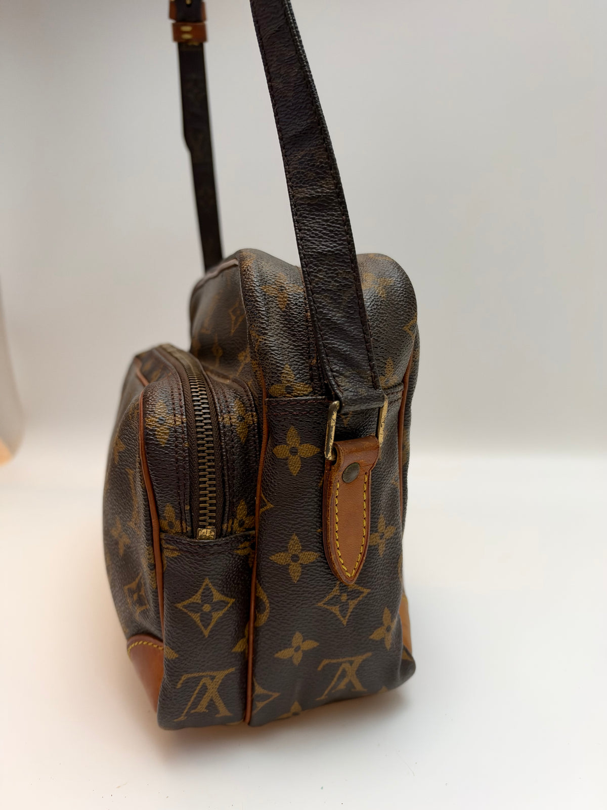 Louis Vuitton Nile