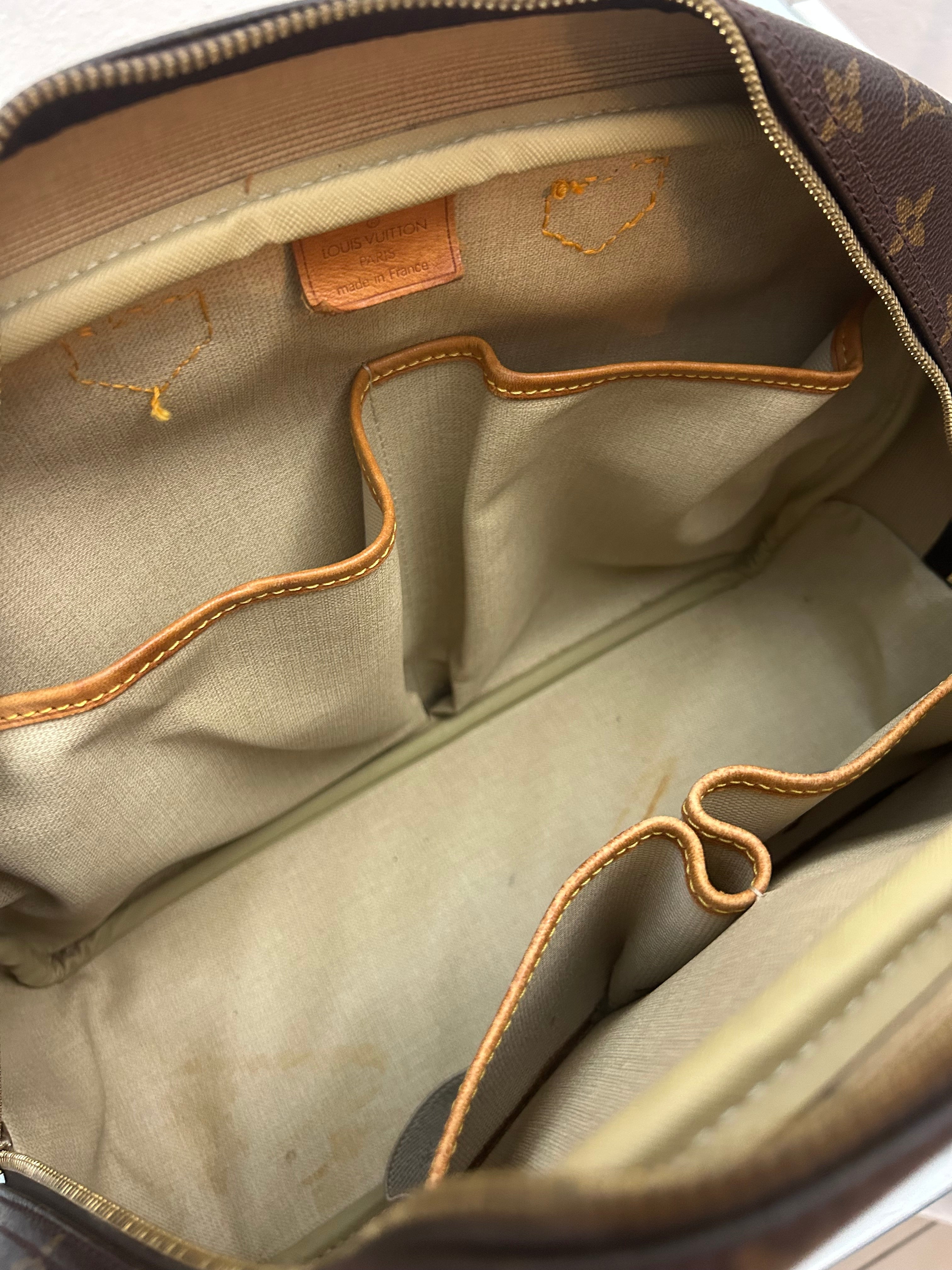 Louis Vuitton Deaudville