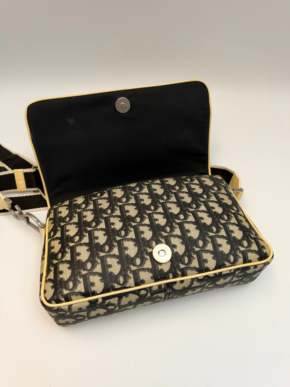 Christian Dior Shoulder Bag