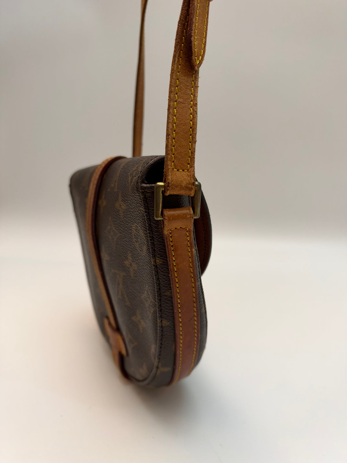 Louis Vuitton Chantilly PM