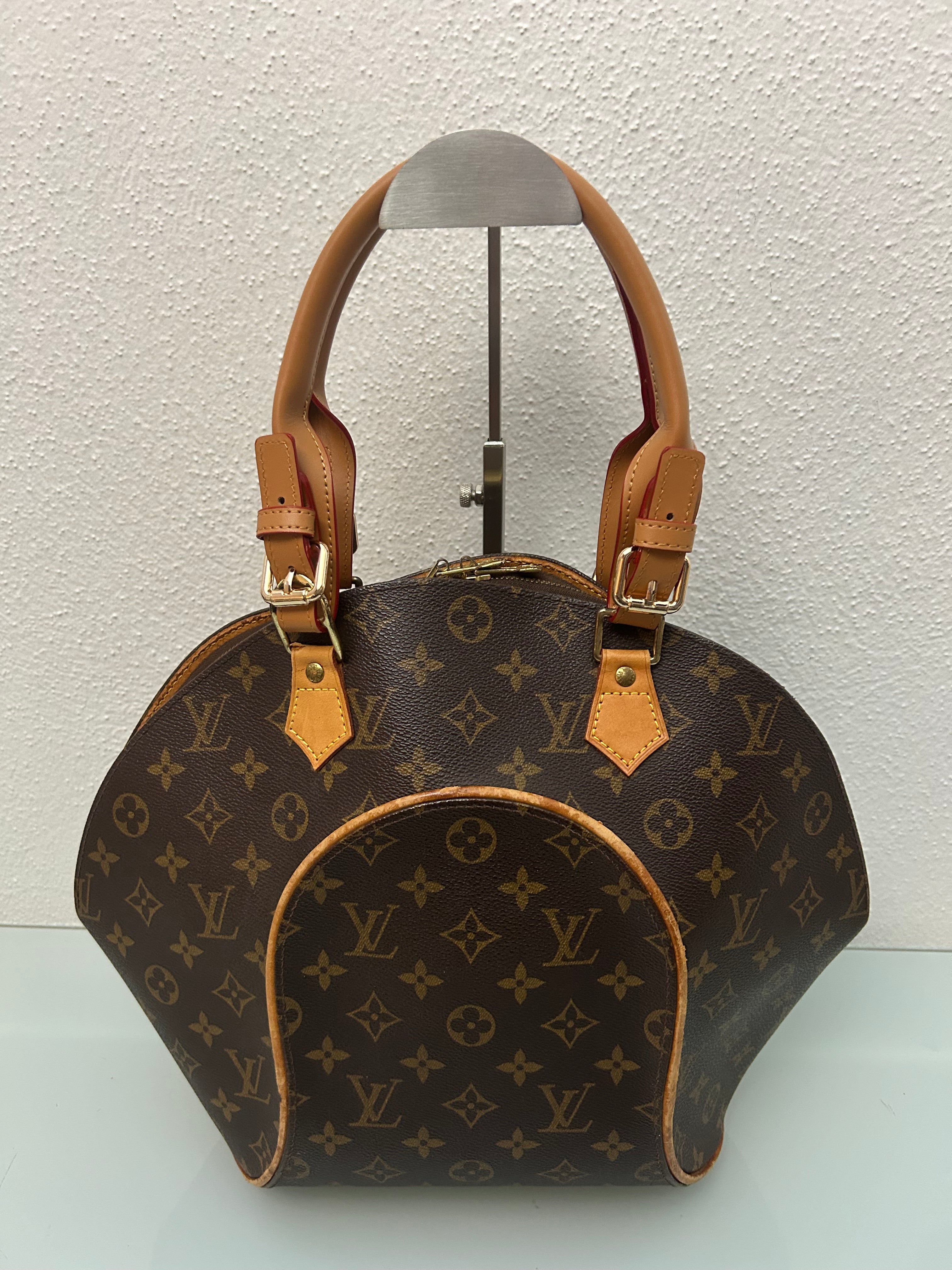 Louis Vuitton Ellipse