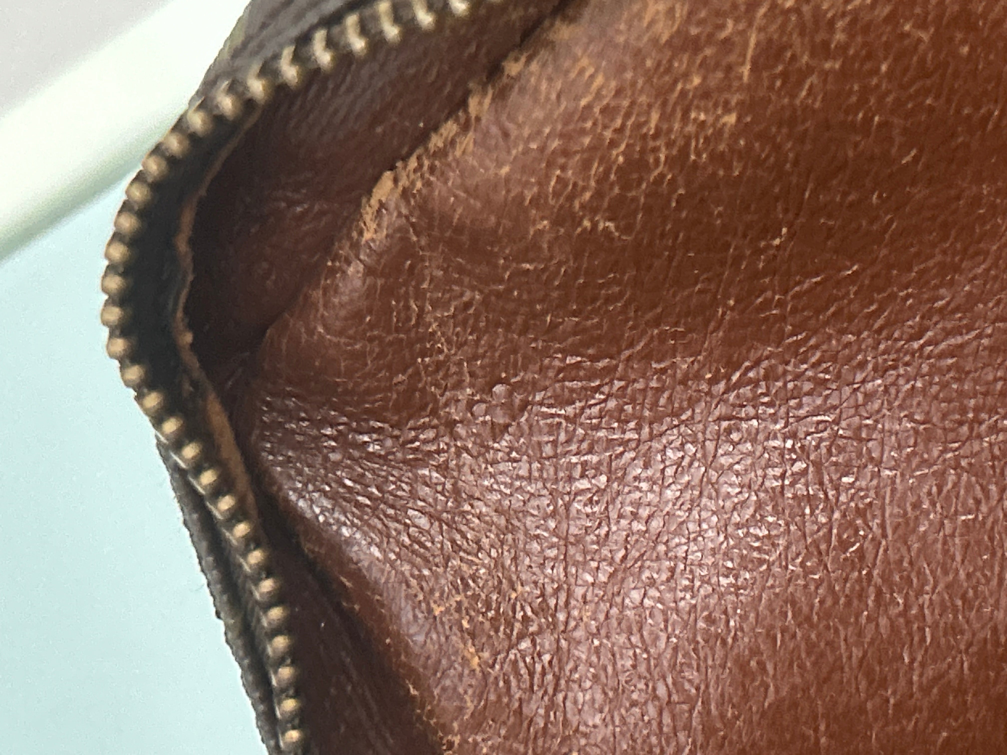 Louis Vuitton Crossbody