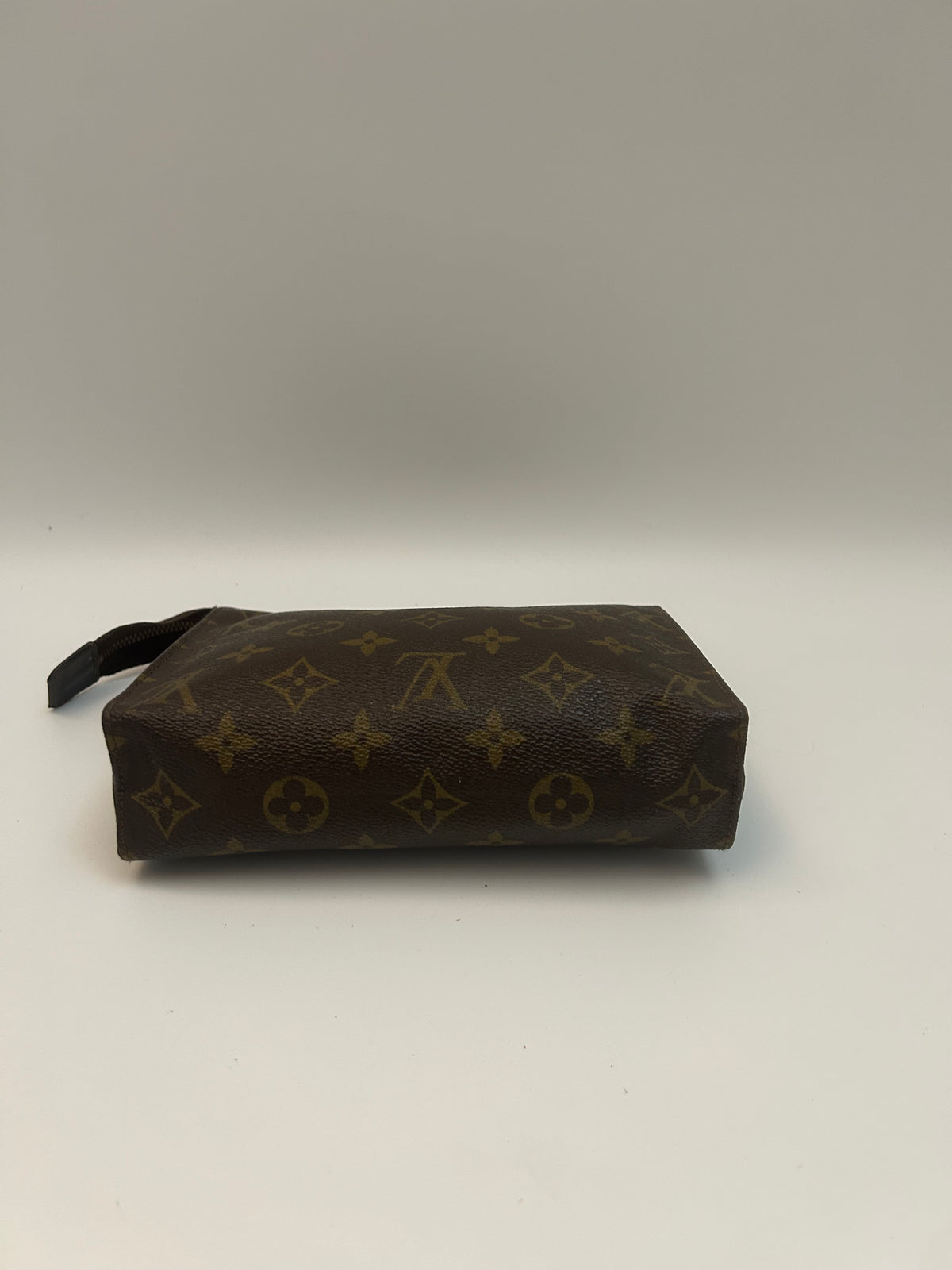 Louis Vuitton Clutch