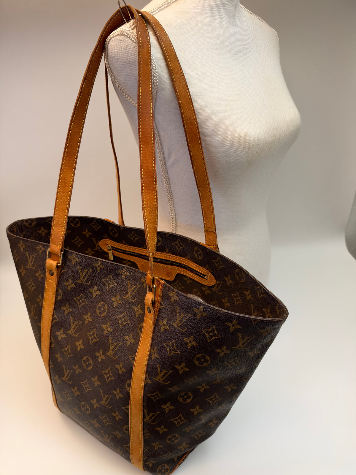 Louis Vuitton Sac Shopping