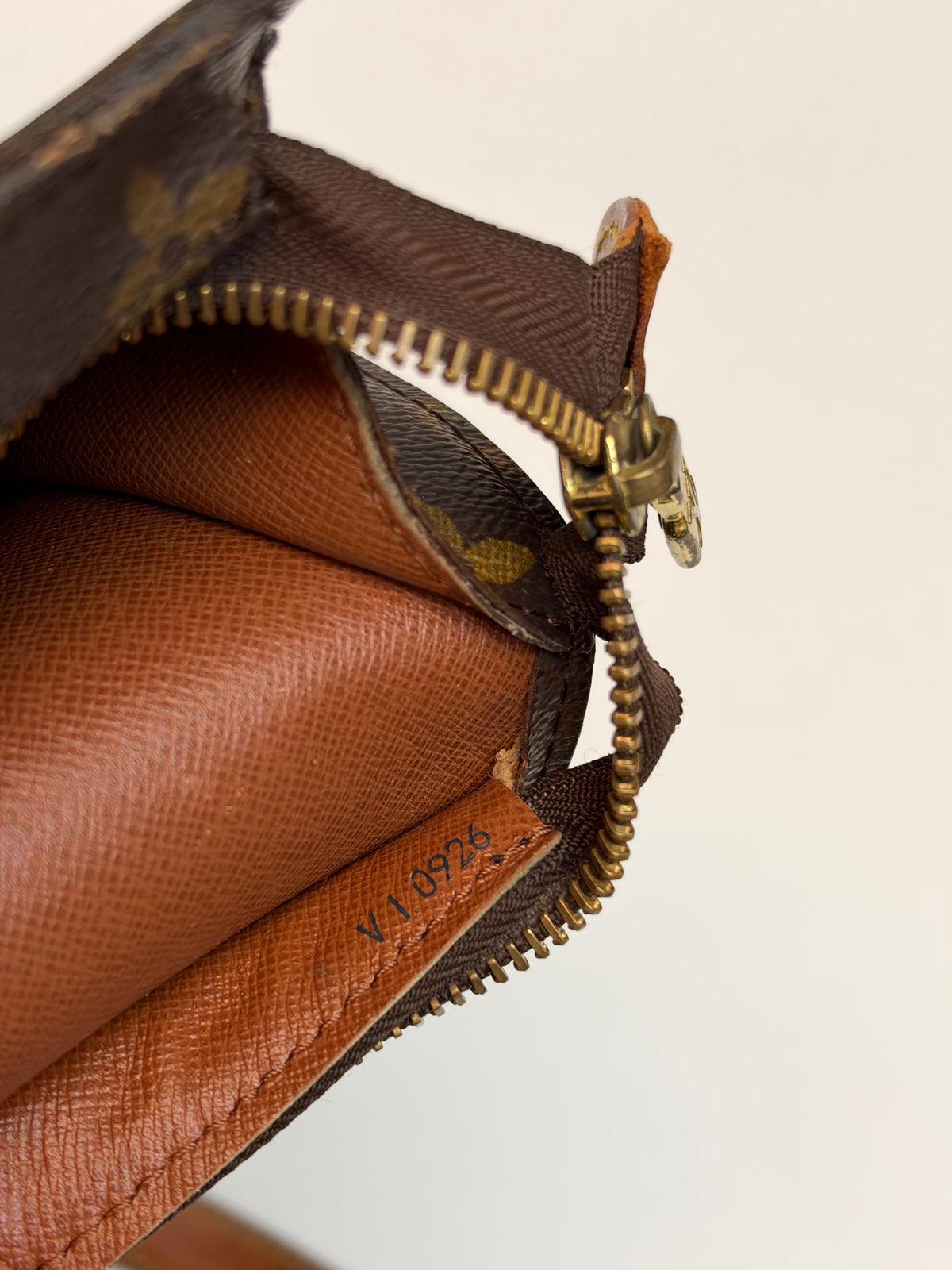 Louis Vuitton Babylone