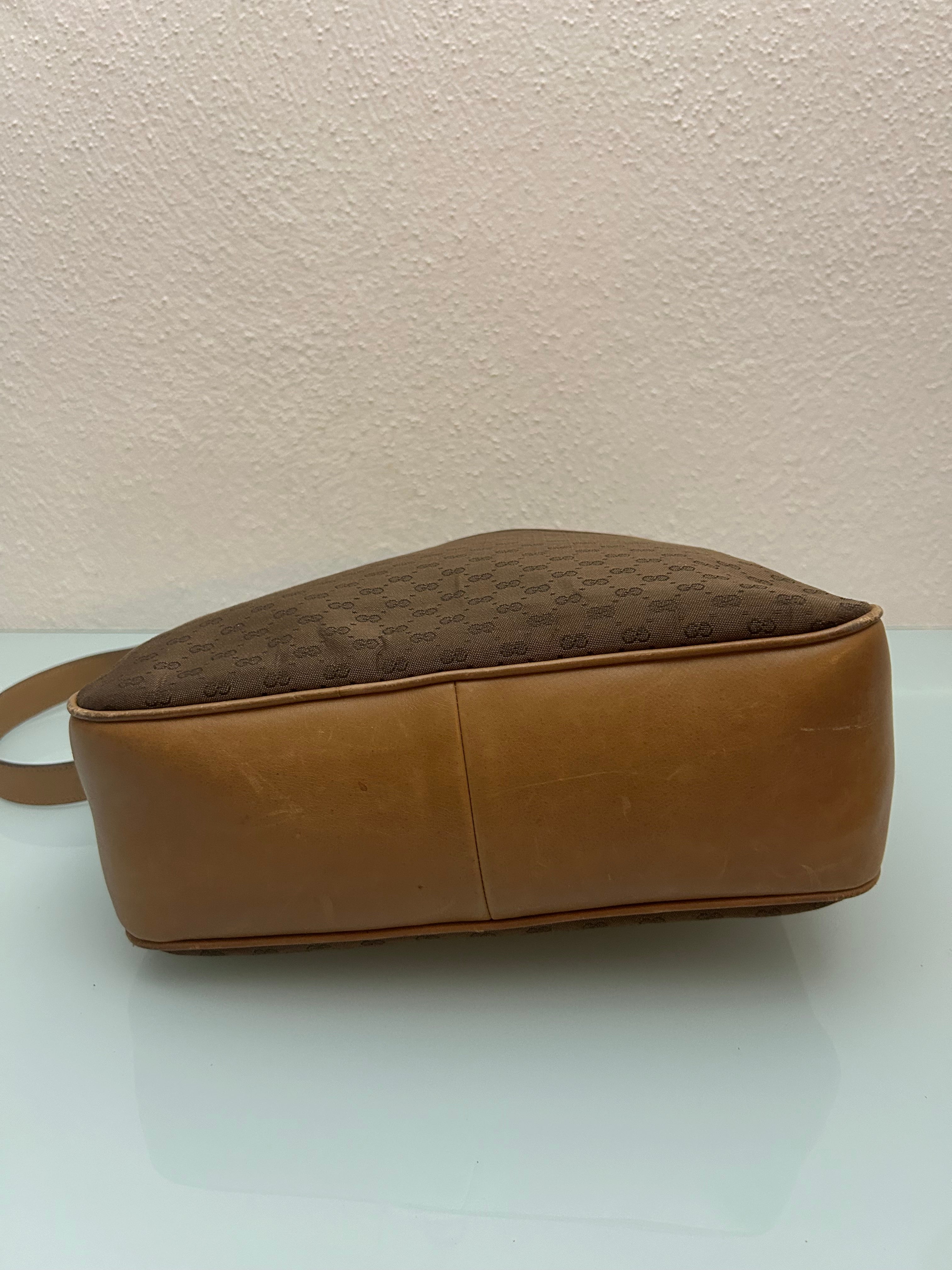 Gucci Leather bag
