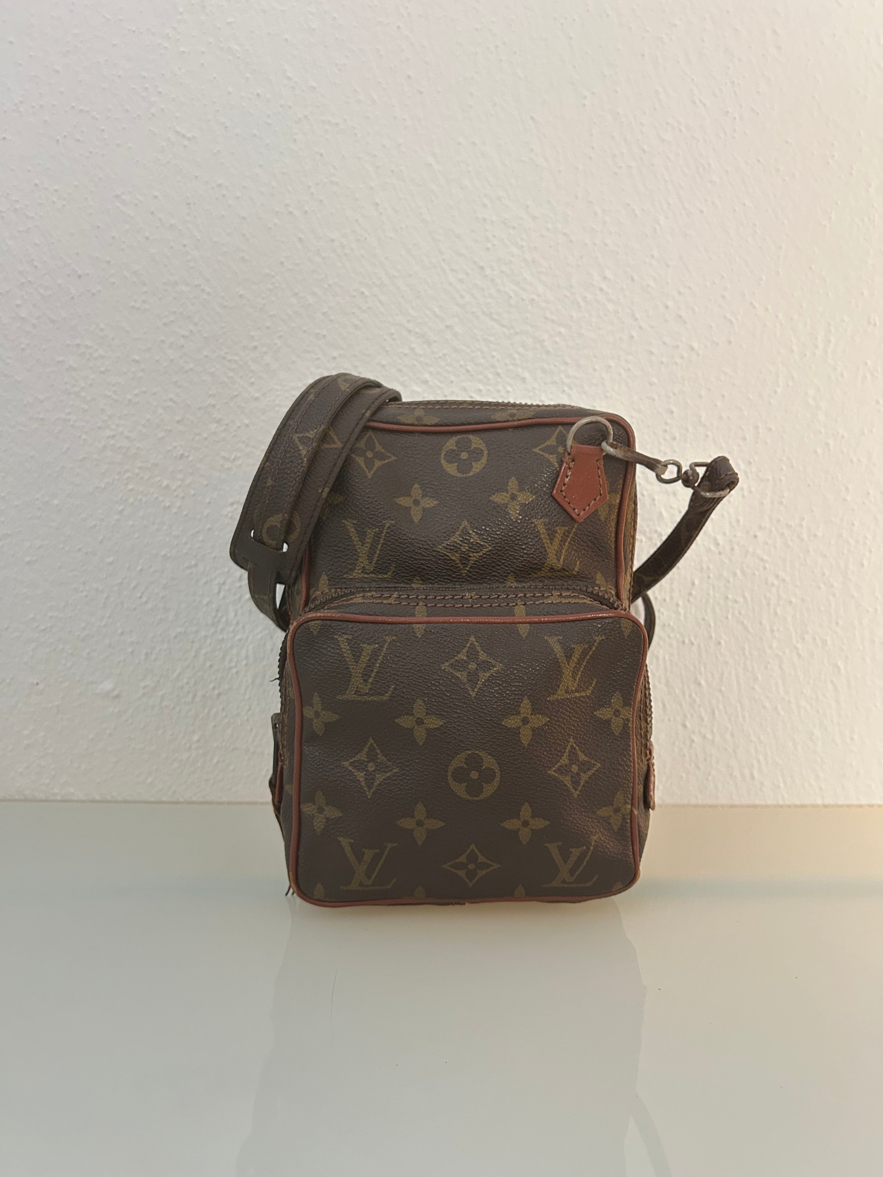 Louis Vuitton Crossbody