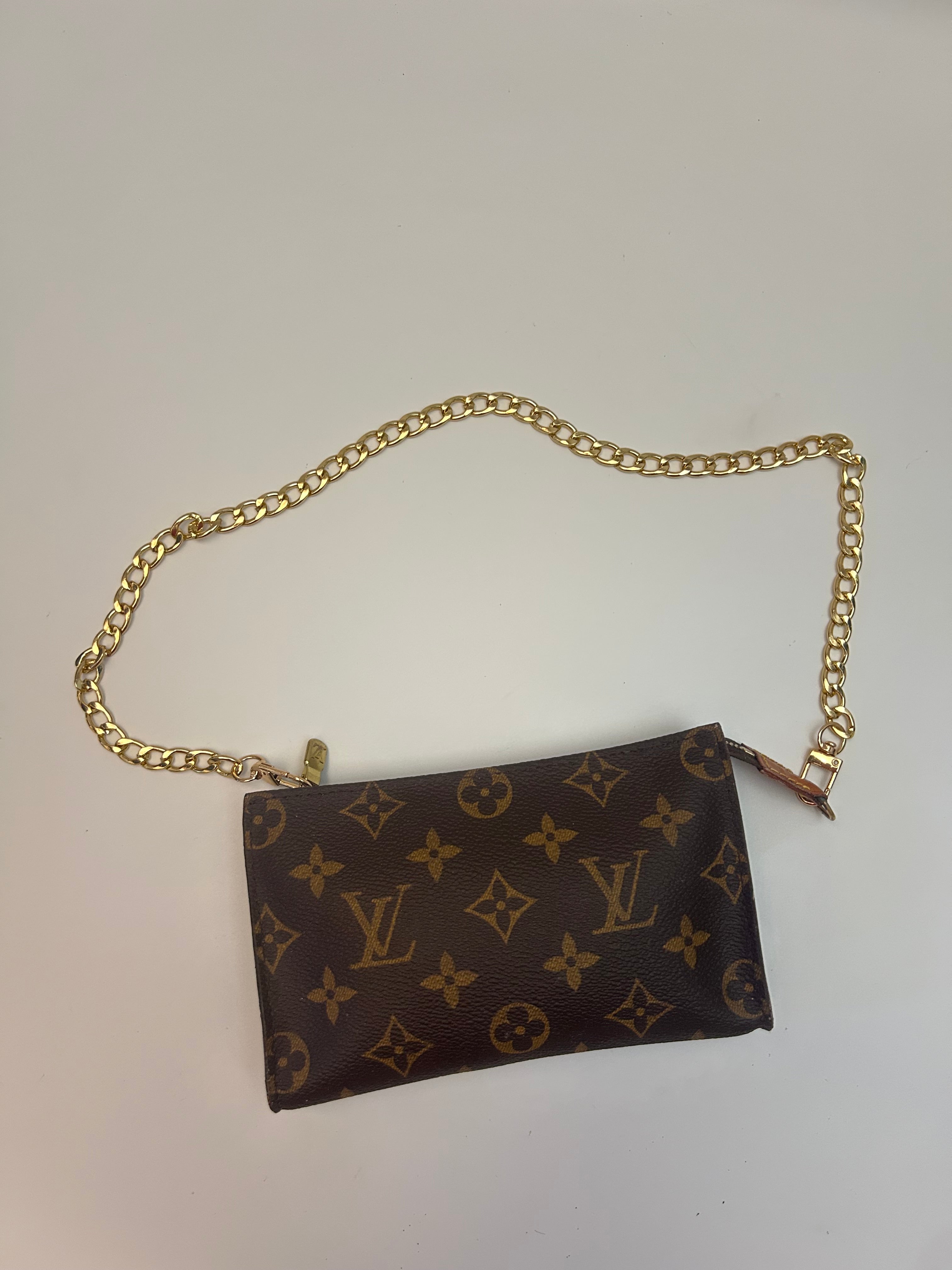 Louis Vuitton Pochette PM