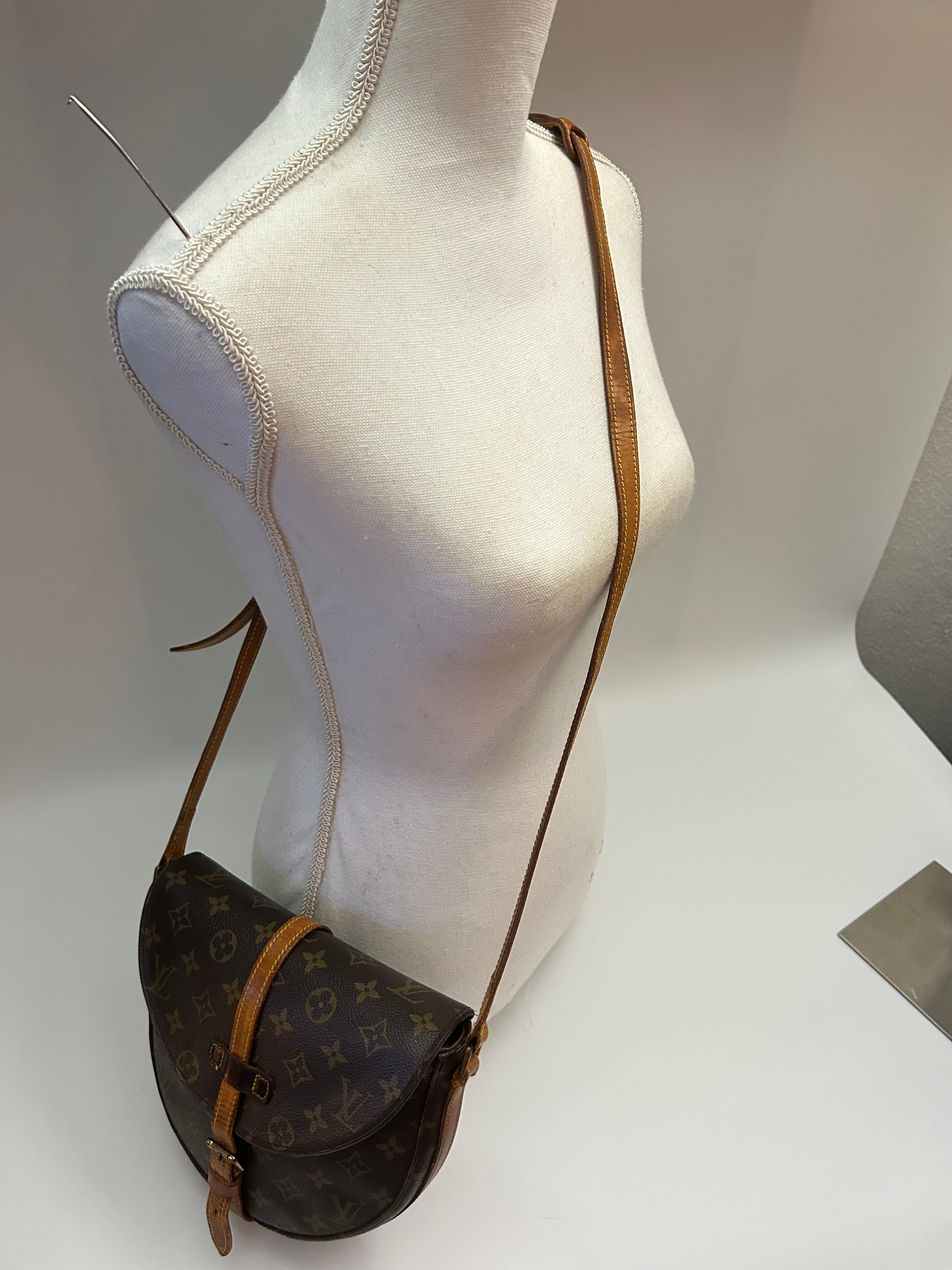 Louis Vuitton Chantilly