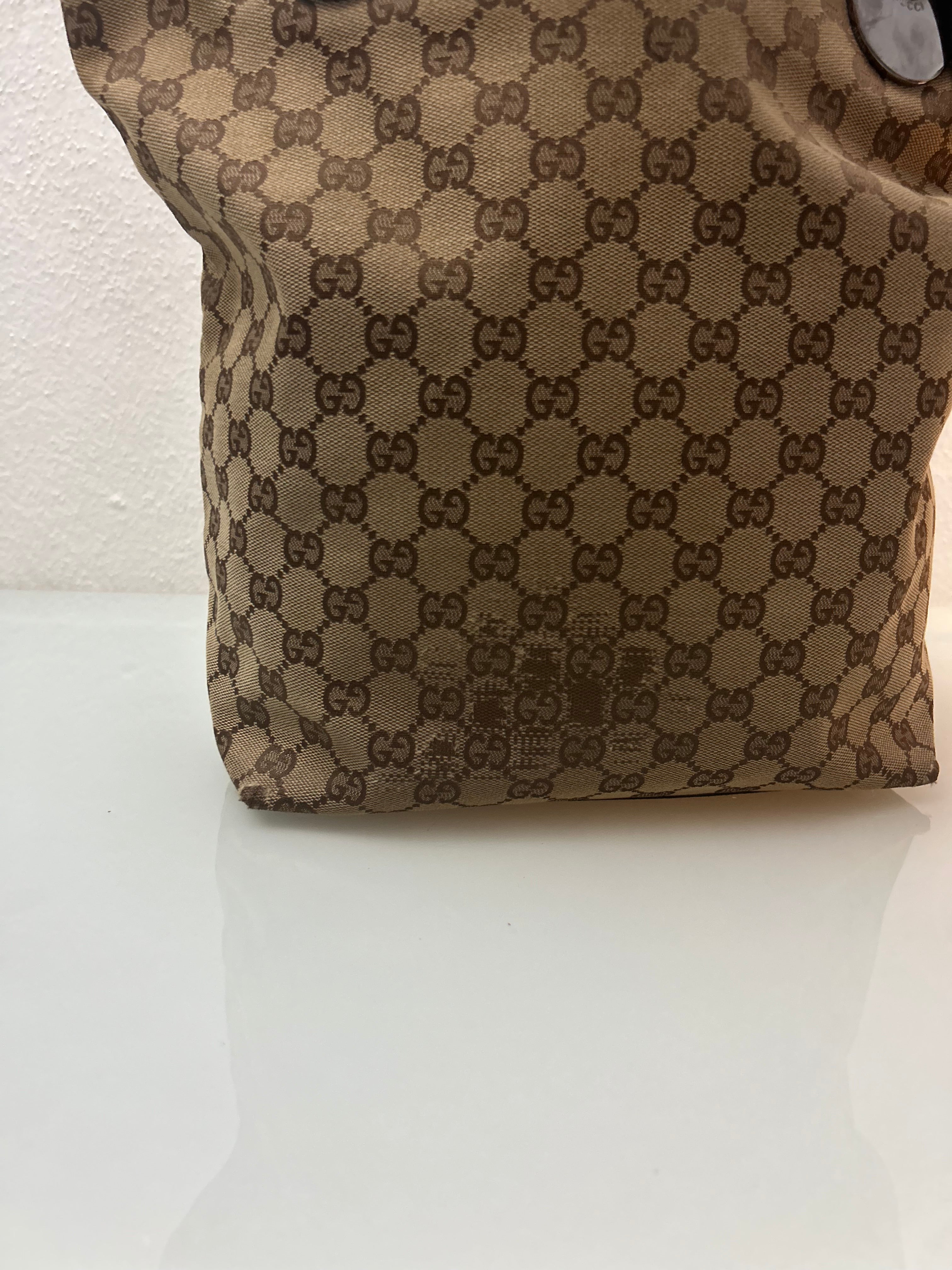 Gucci Bucket
