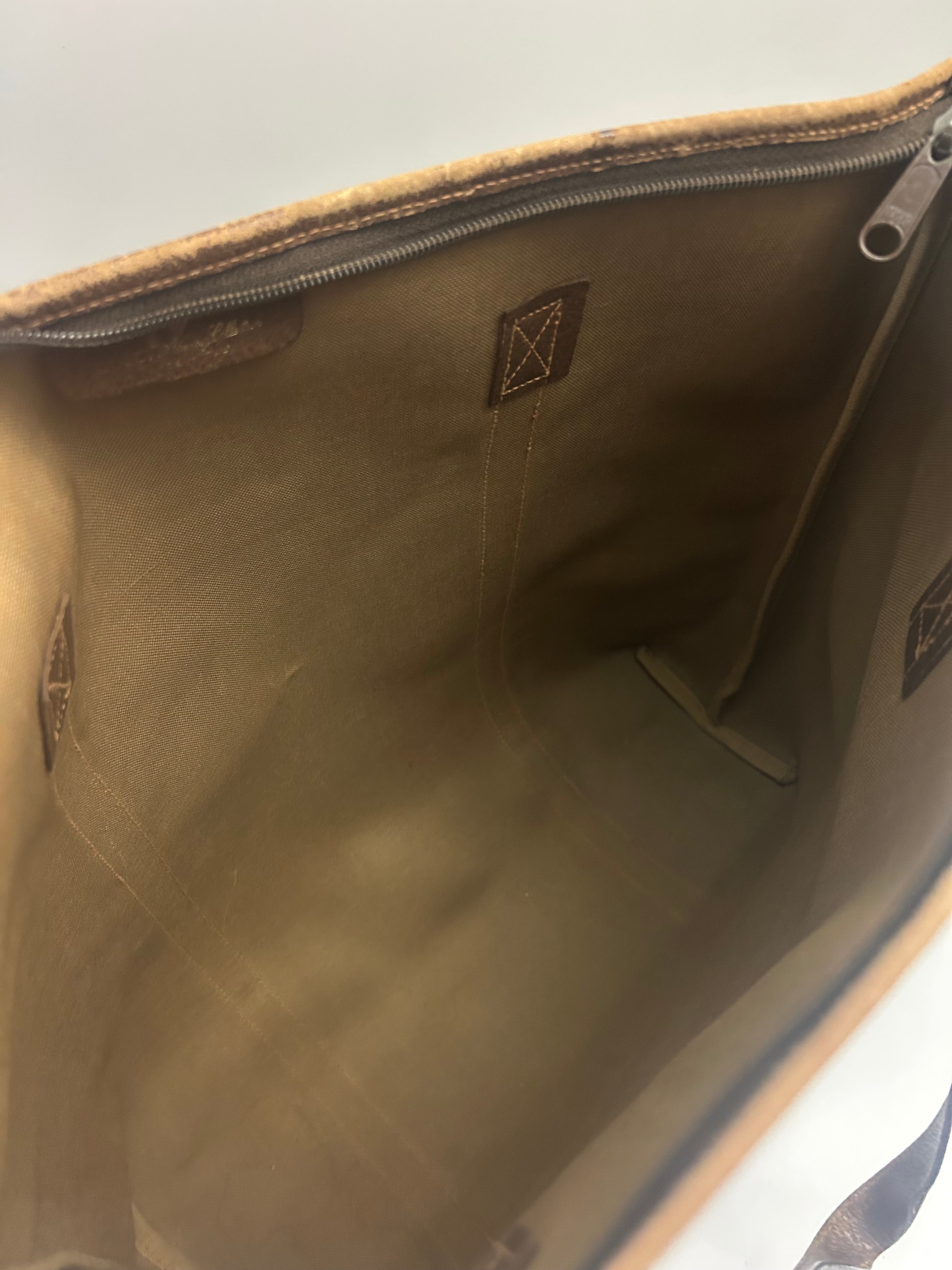 Gucci Shoulder Bag