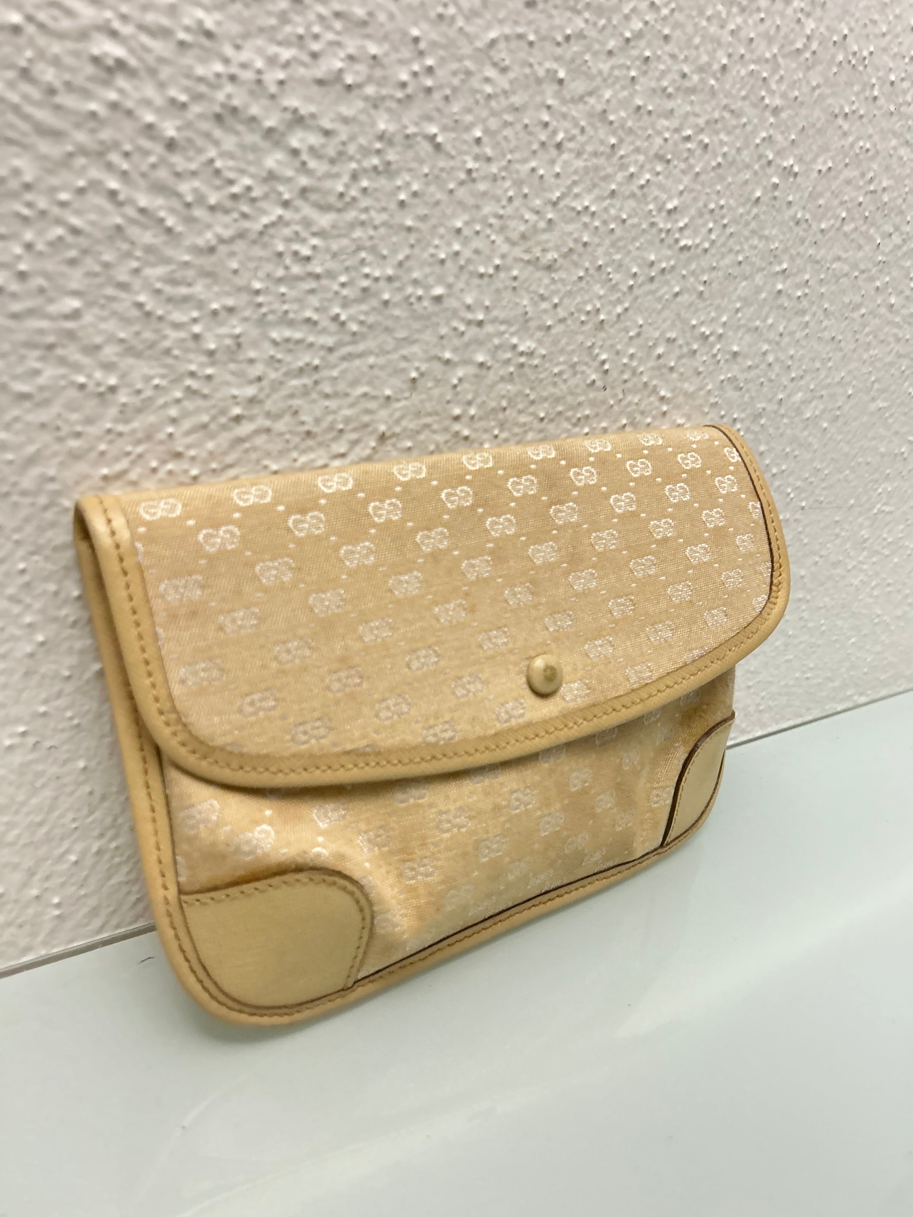 Gucci Clutch