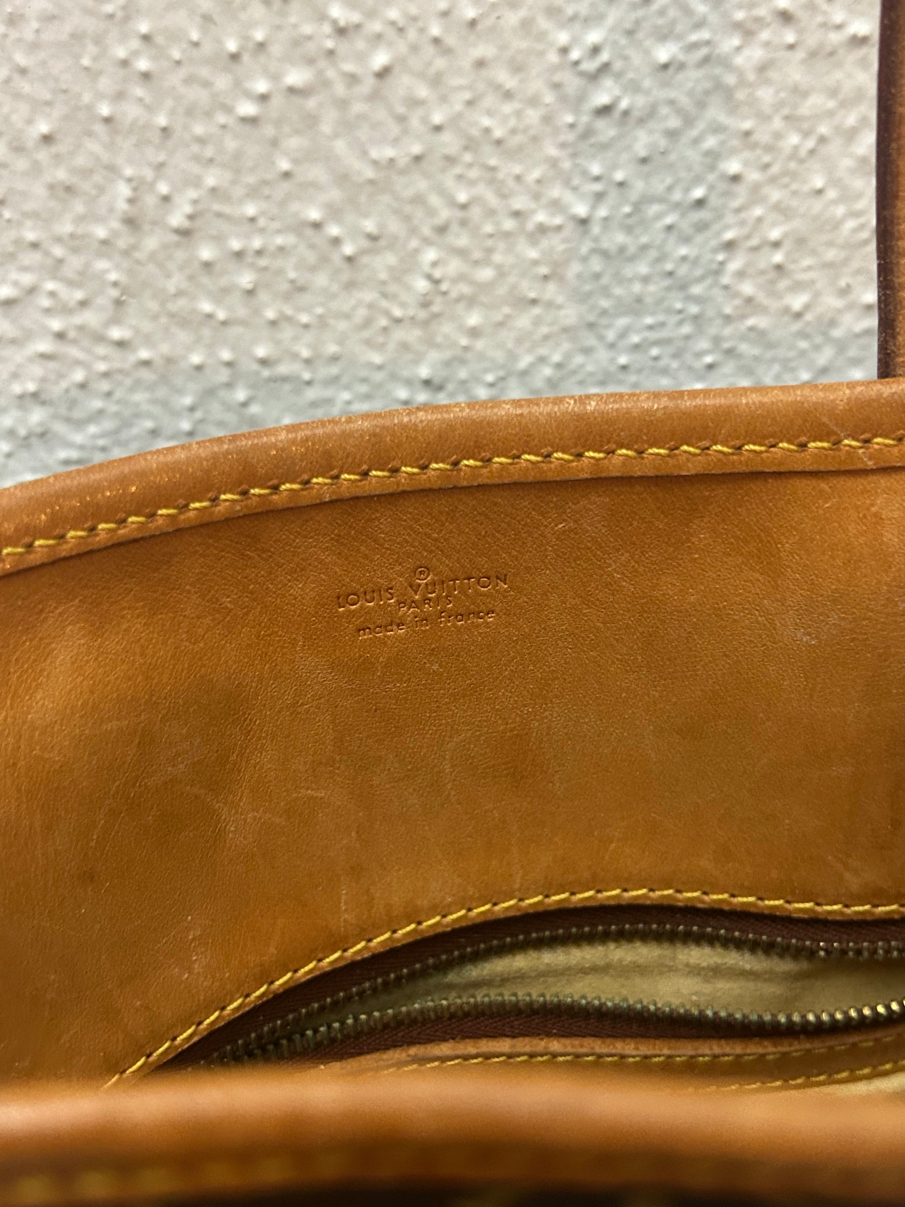 Louis Vuitton Bucket