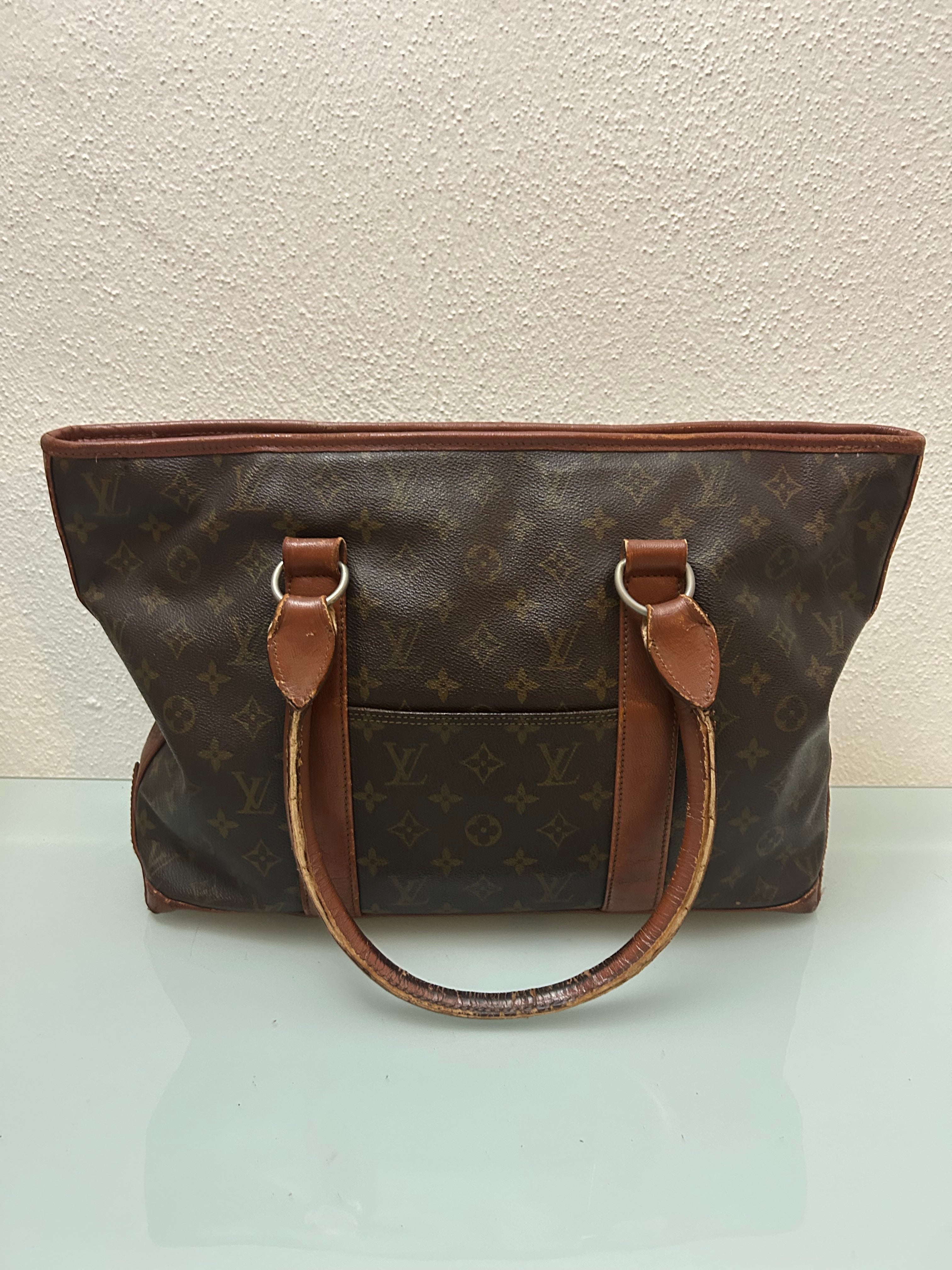 Louis Vuitton Weekend MM