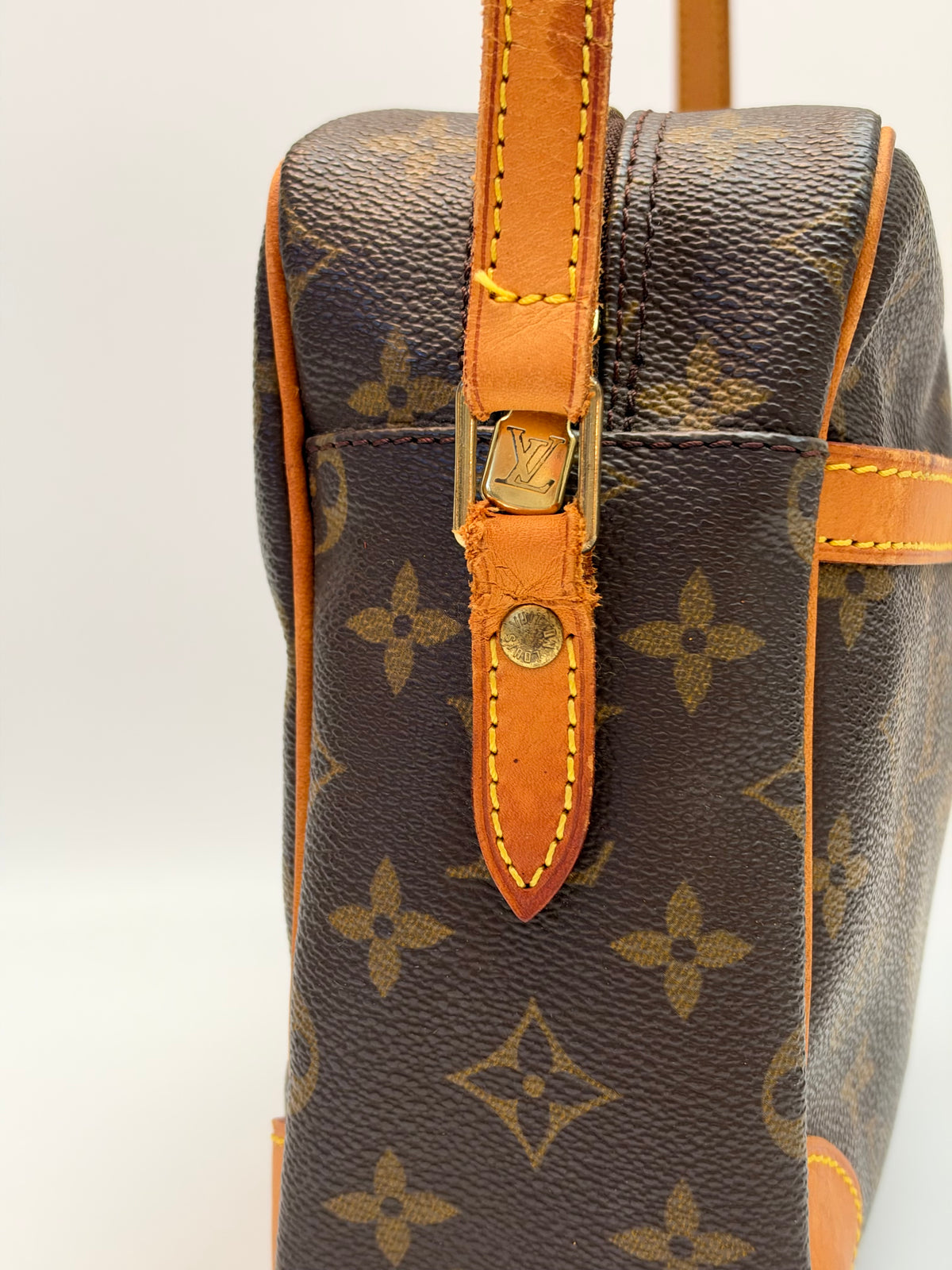 Louis Vuitton Trocadéro 30