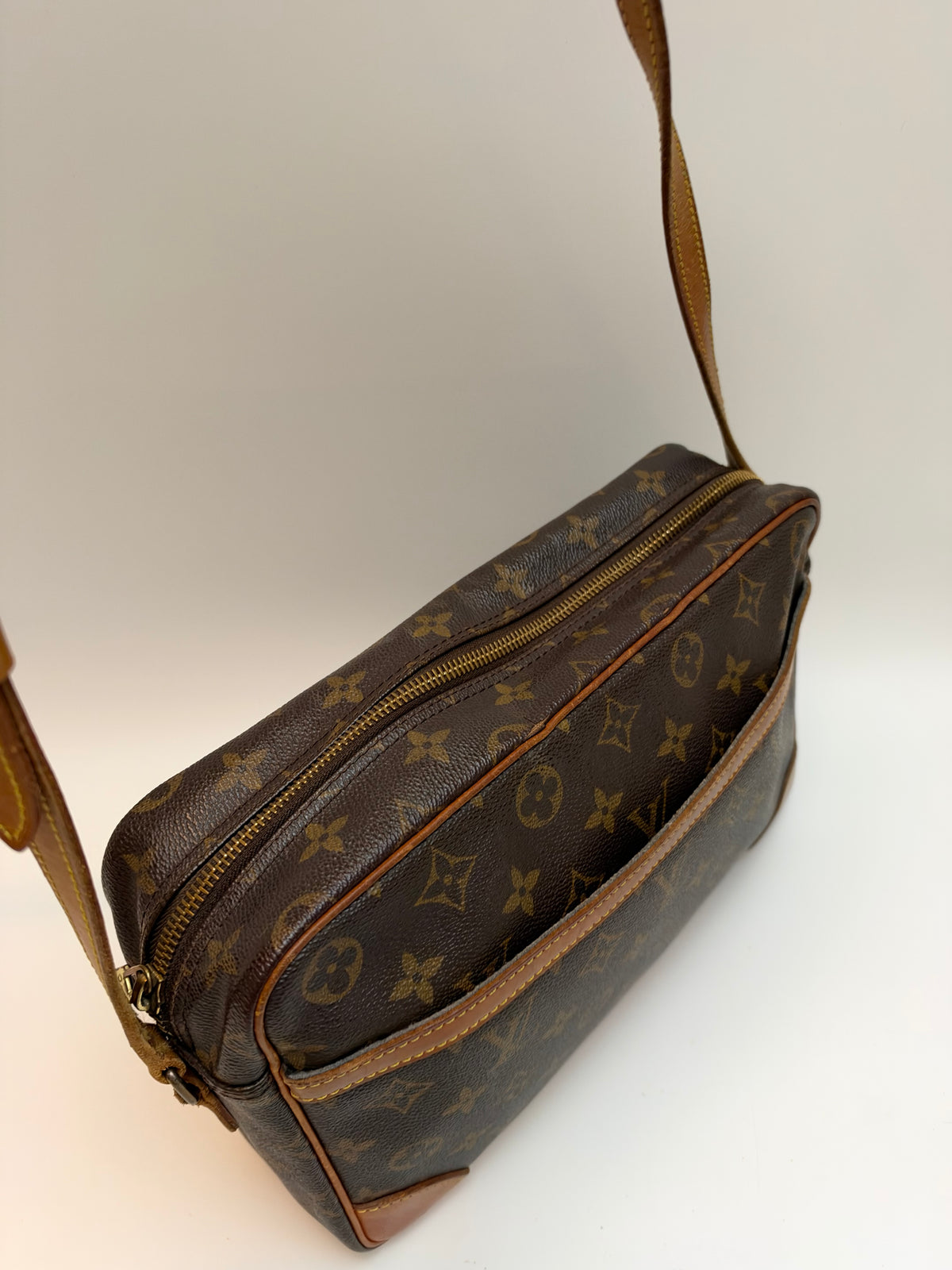 Louis Vuitton Trocadéro 30